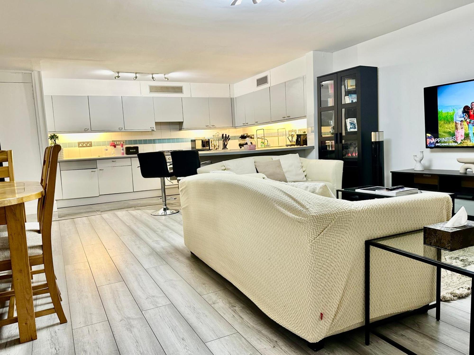 Entire 1 Bedroom Flat At Kensington Gardens Close To Hyde Park, Paddington St Leilighet *