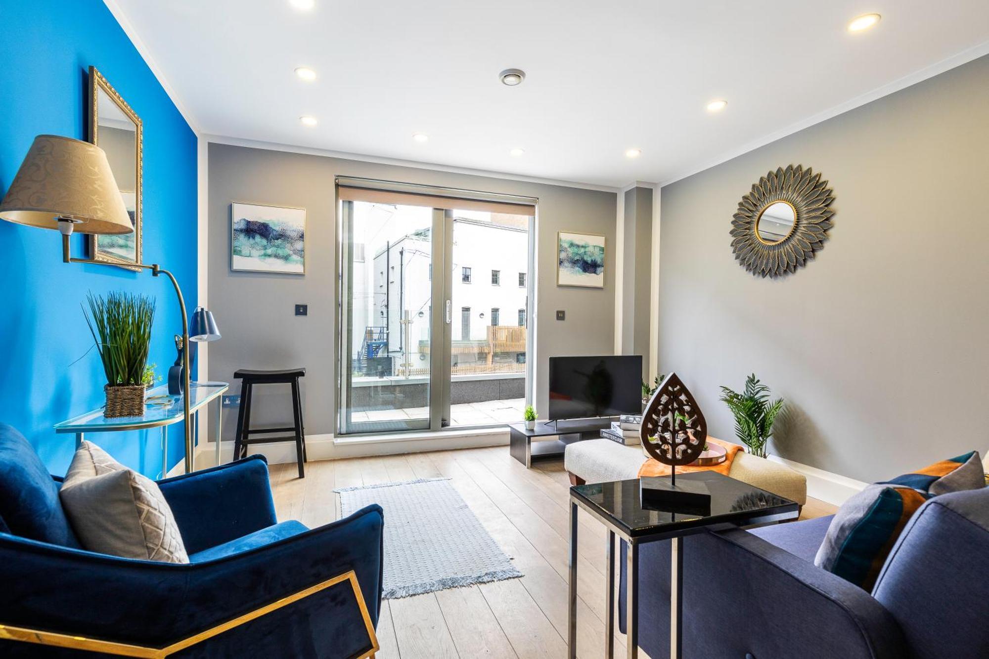 Luxury Notting Hill On Canal In Of Westminster Trendy Massive Leilighet *