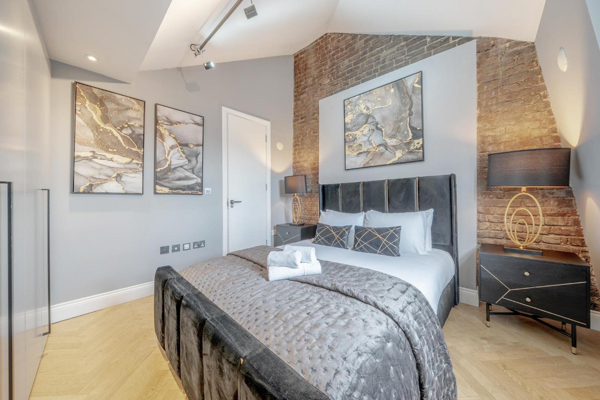 Baker St / Marylebone / Sherlock Holmes 3bed2bath Apartment