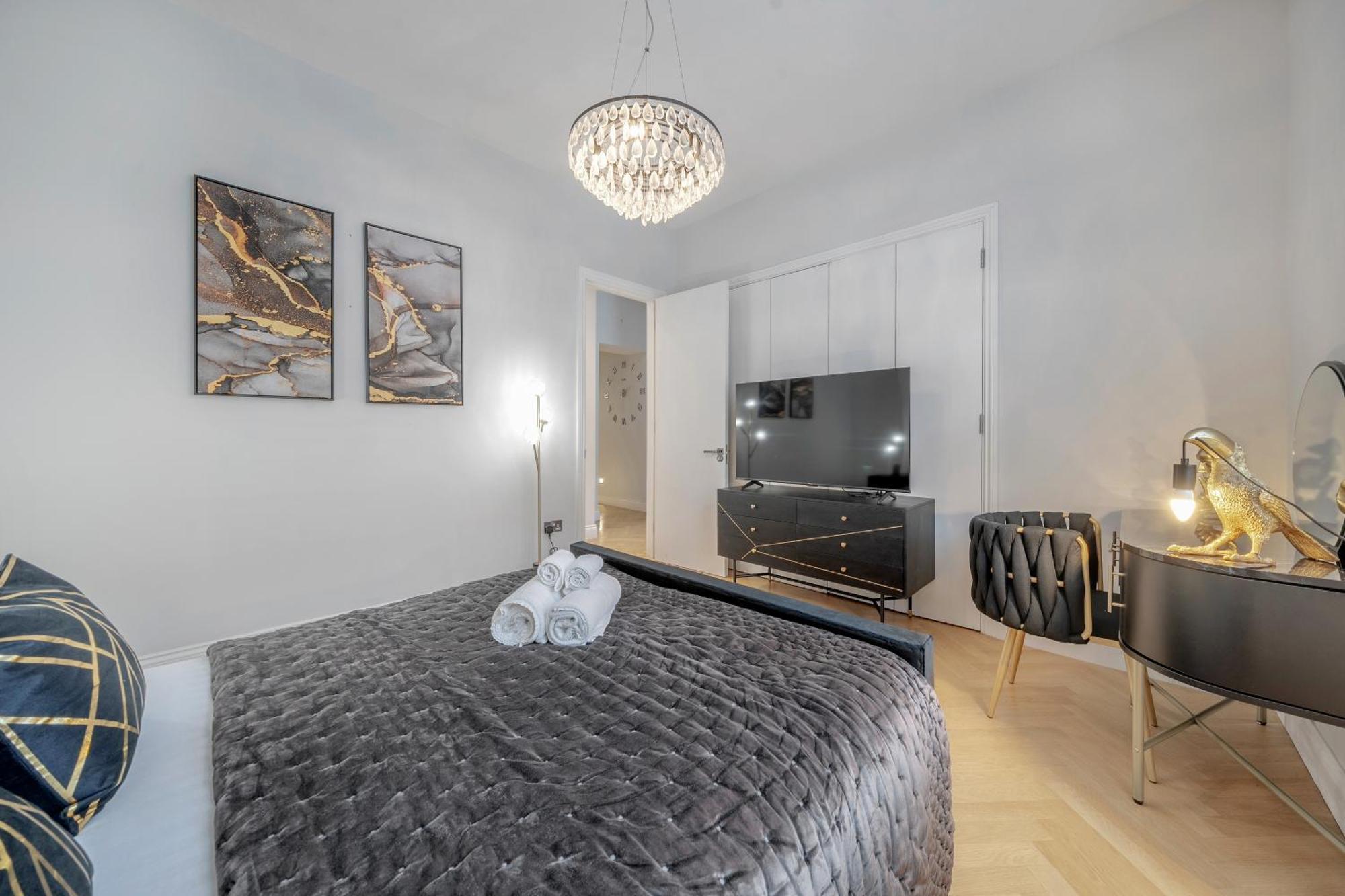 Baker St / Marylebone / Sherlock Holmes 3bed2bath Apartment London