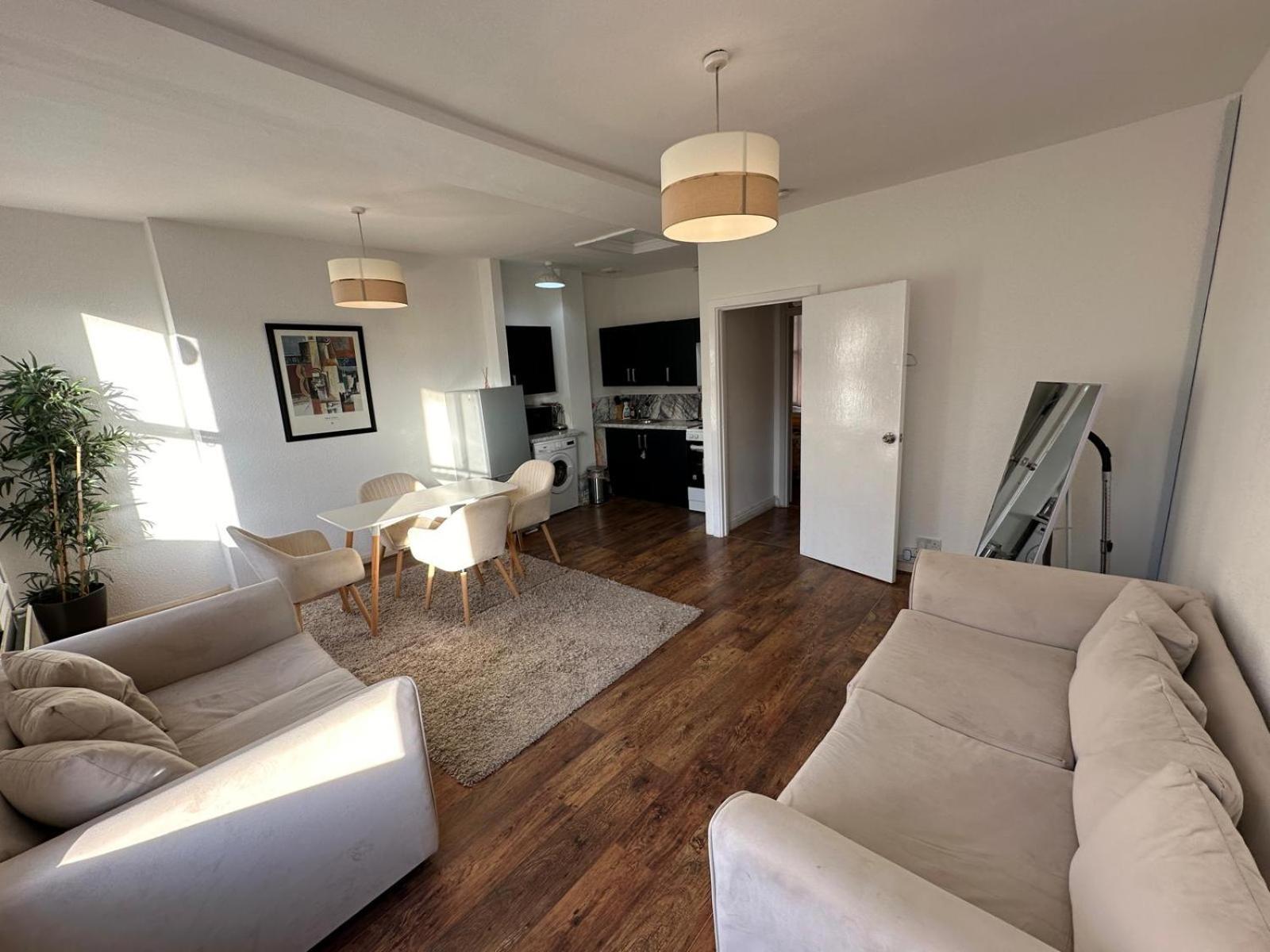 One Bed Victorian Flat,10 Min Walk To Paddington, Sleeps 4, Pet-friendly Appartement *