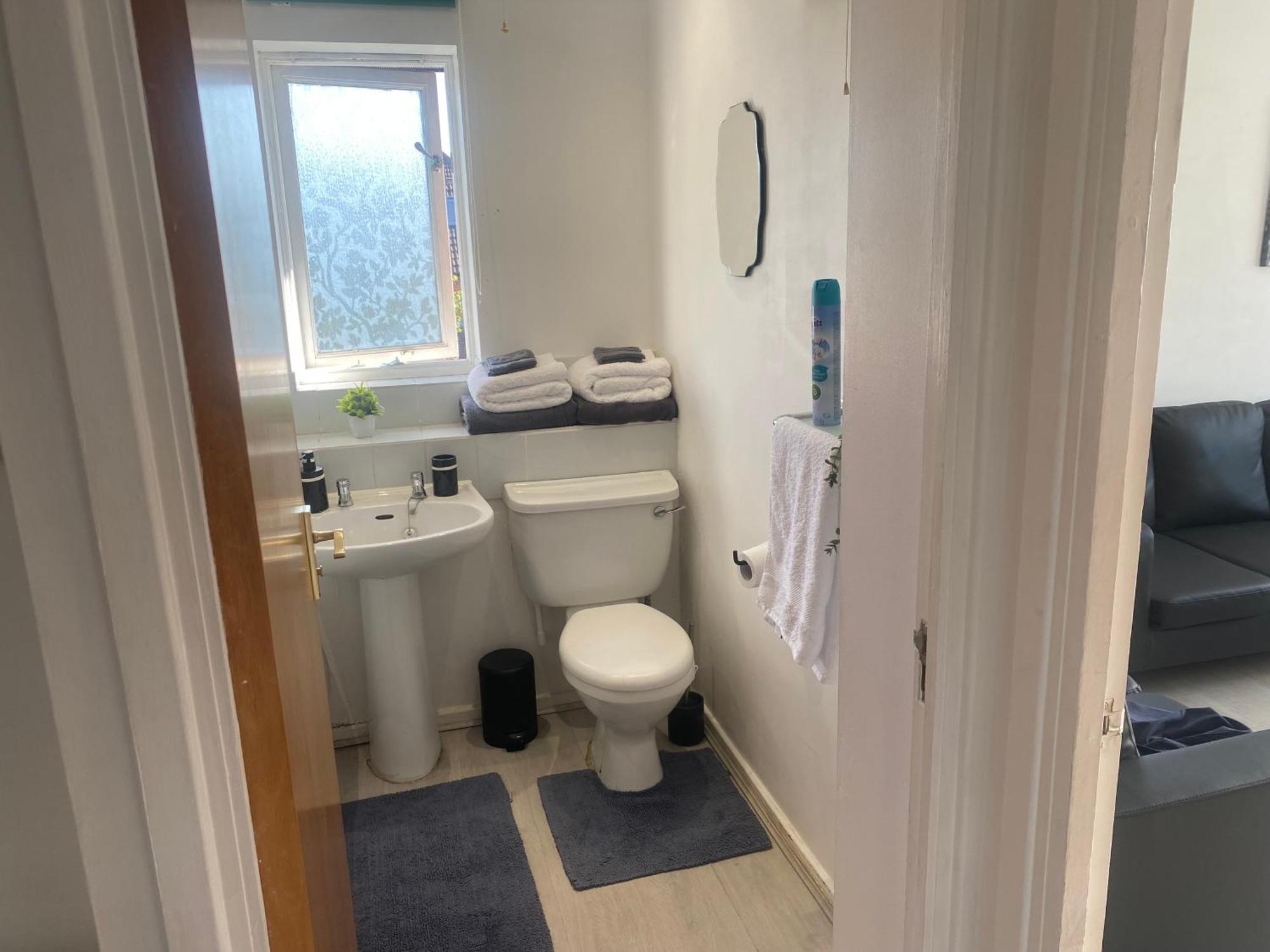 Beckton Docklands - 1 Bedroom - Sleeps 4 - Wifi Leilighet