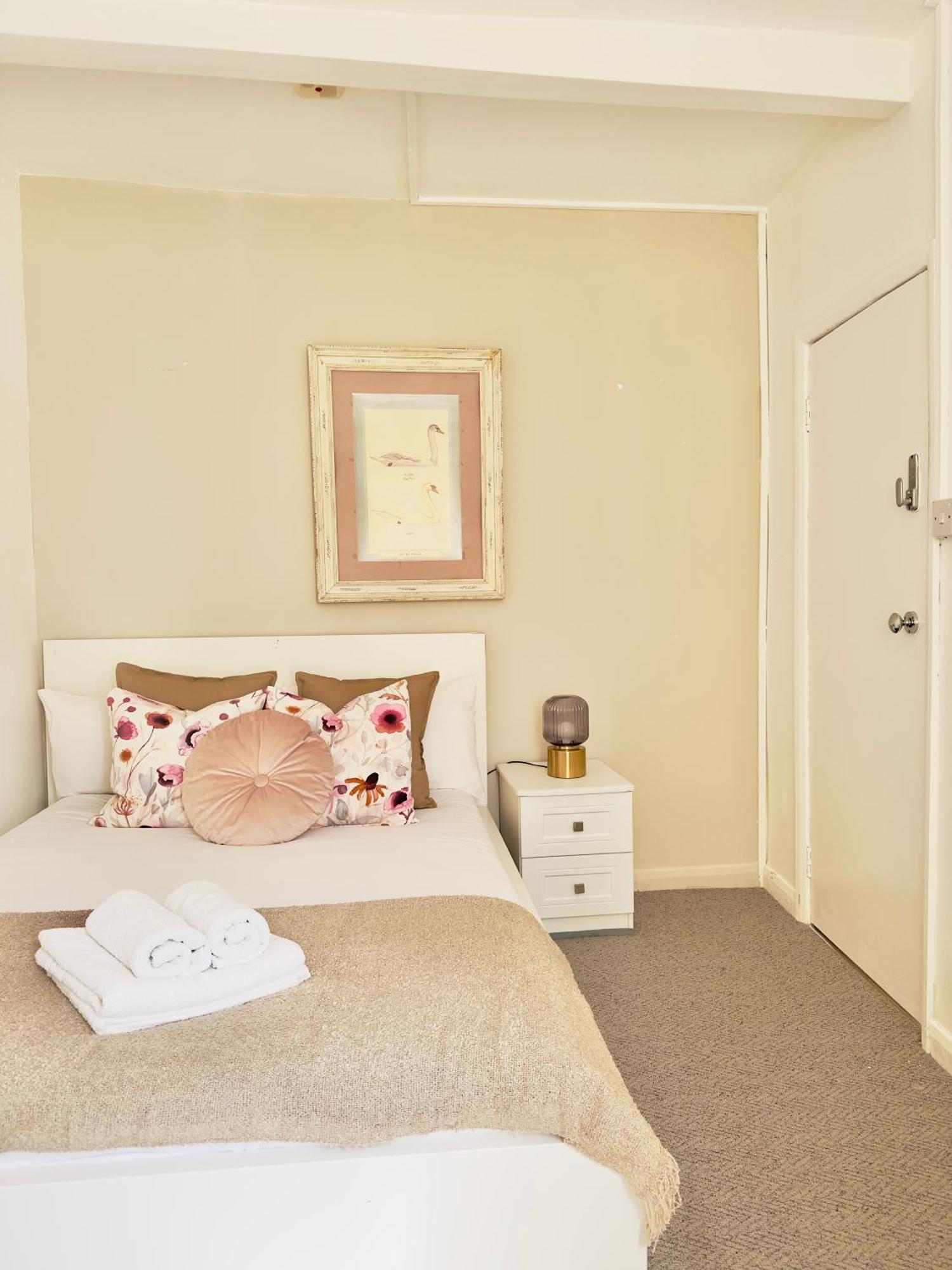 Shoreditch Guest house *