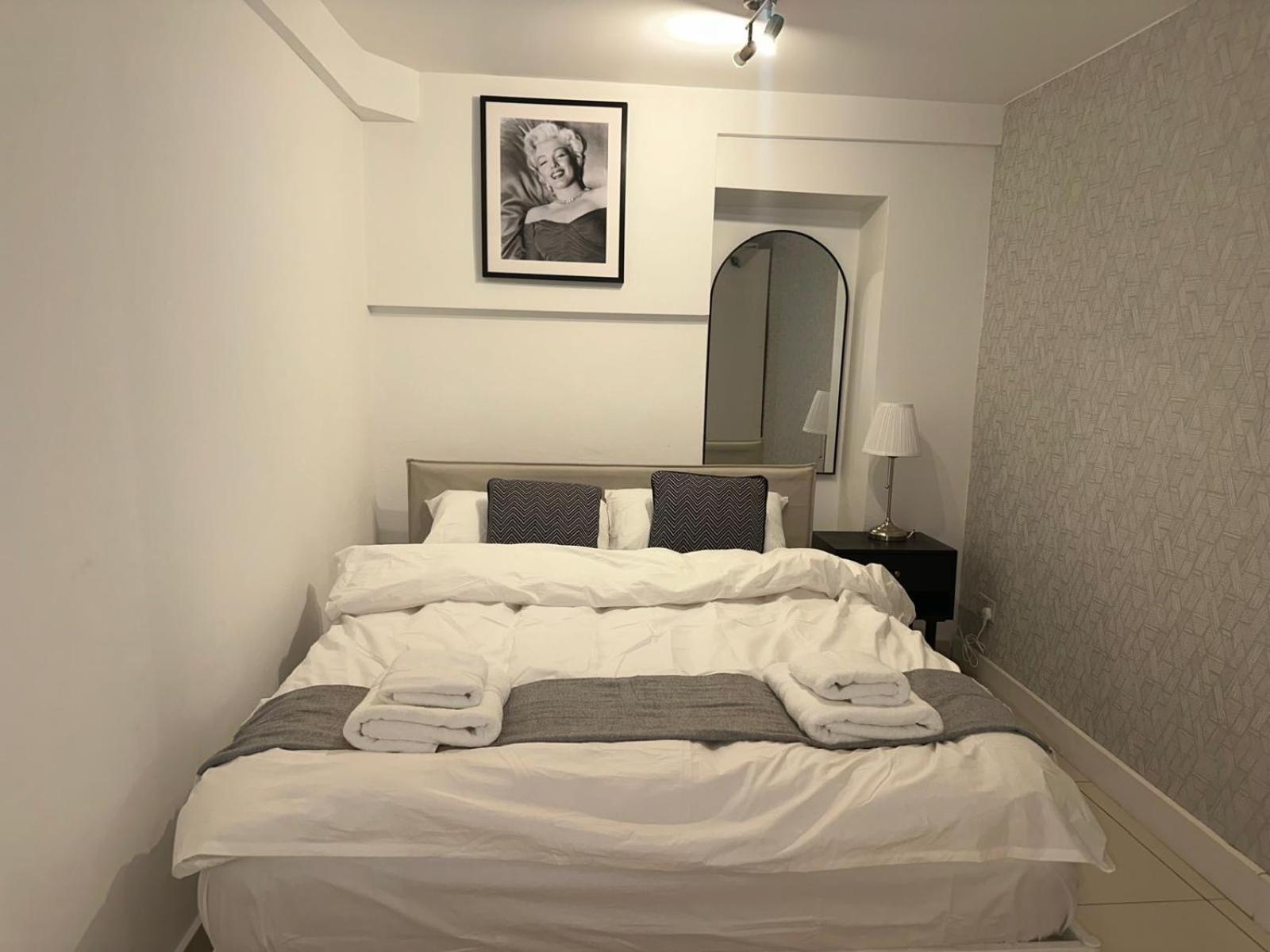 Appartamento Stylish Garden-level Flat In Chiswick Londra