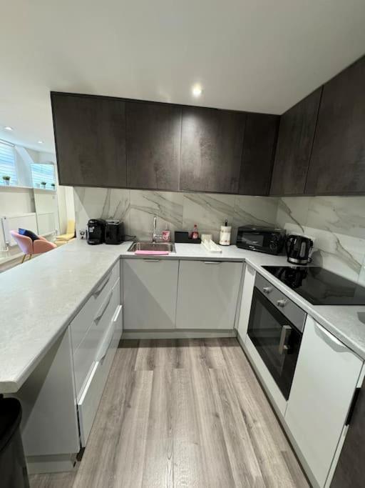 Lejlighed Great 3 Bedrooms Flat In Clapham *