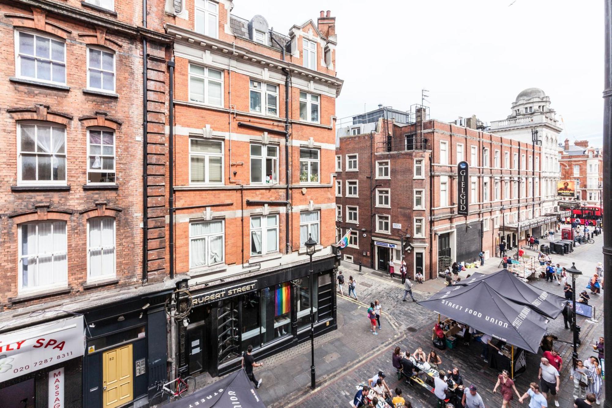 Private In Quirky Soho Lägenhetshotell