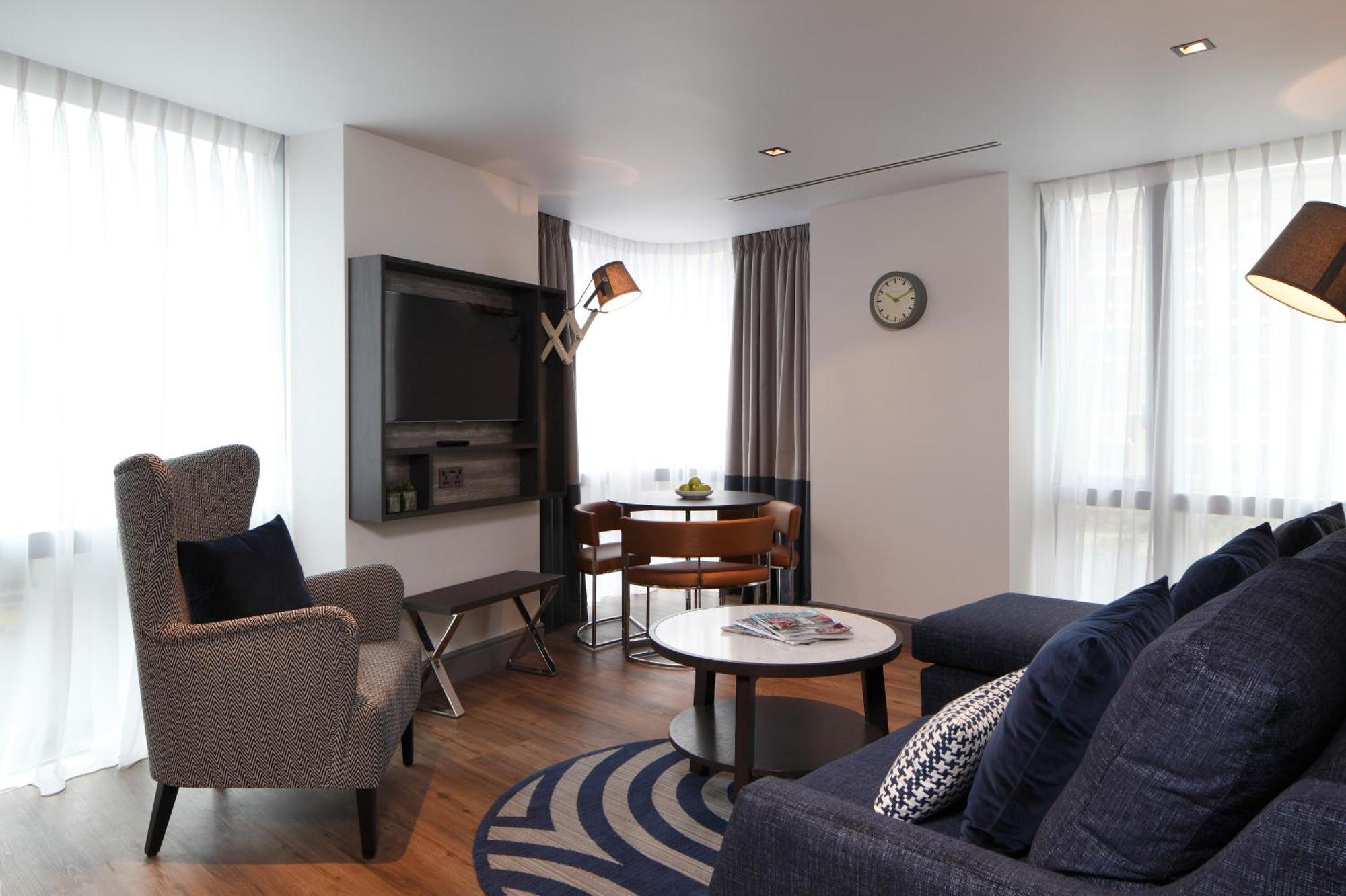 By Marriott Kensington 4*