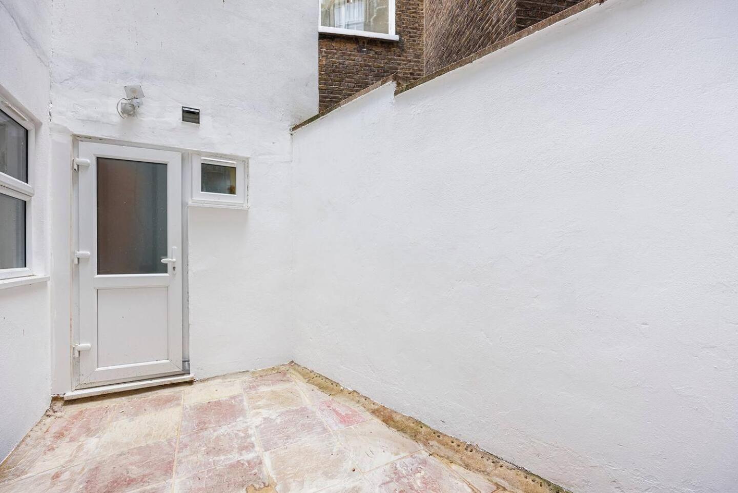 Three Bedrooms 3 Bathrooms In Appartamento