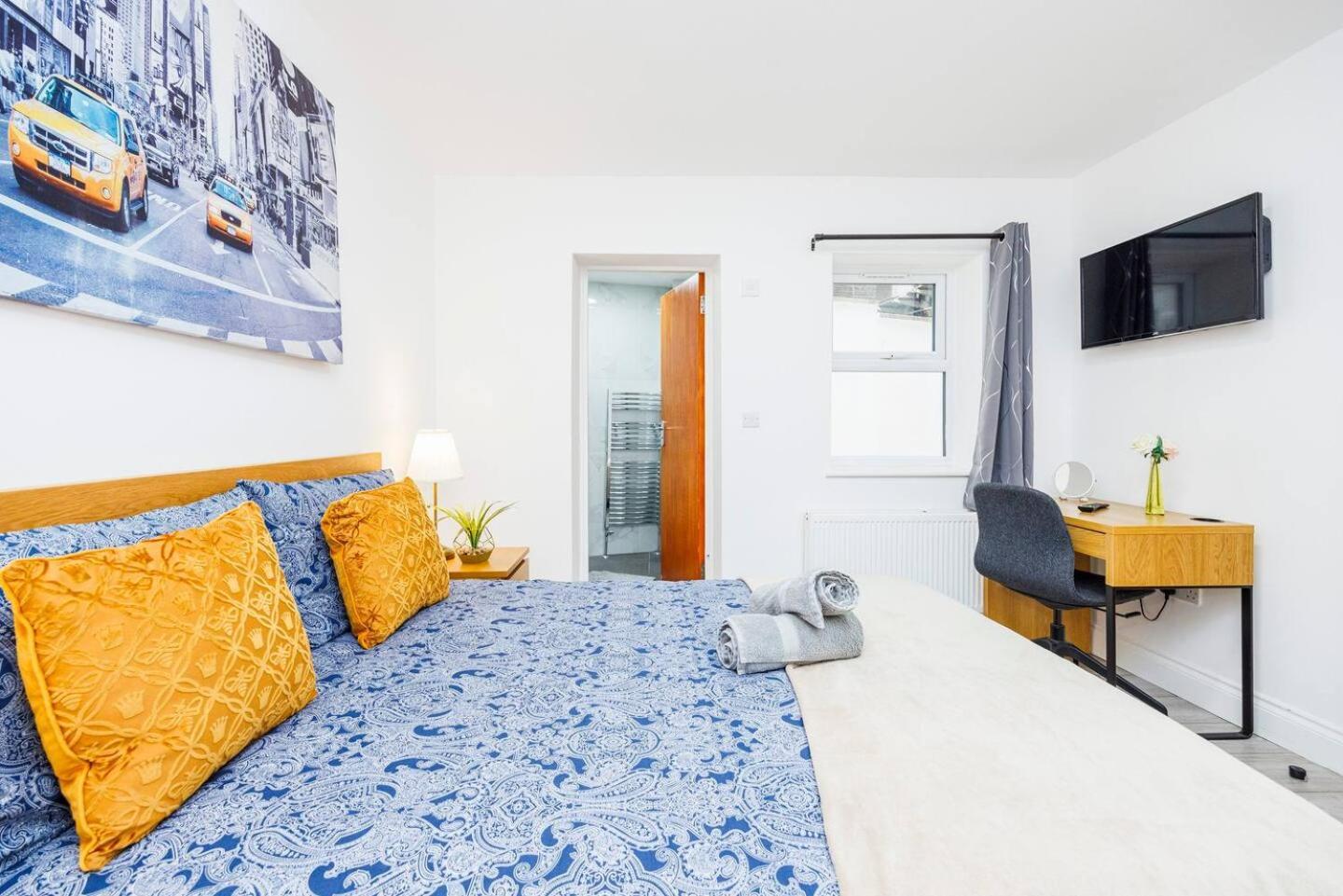 Appartamento Three Bedrooms 3 Bathrooms In *