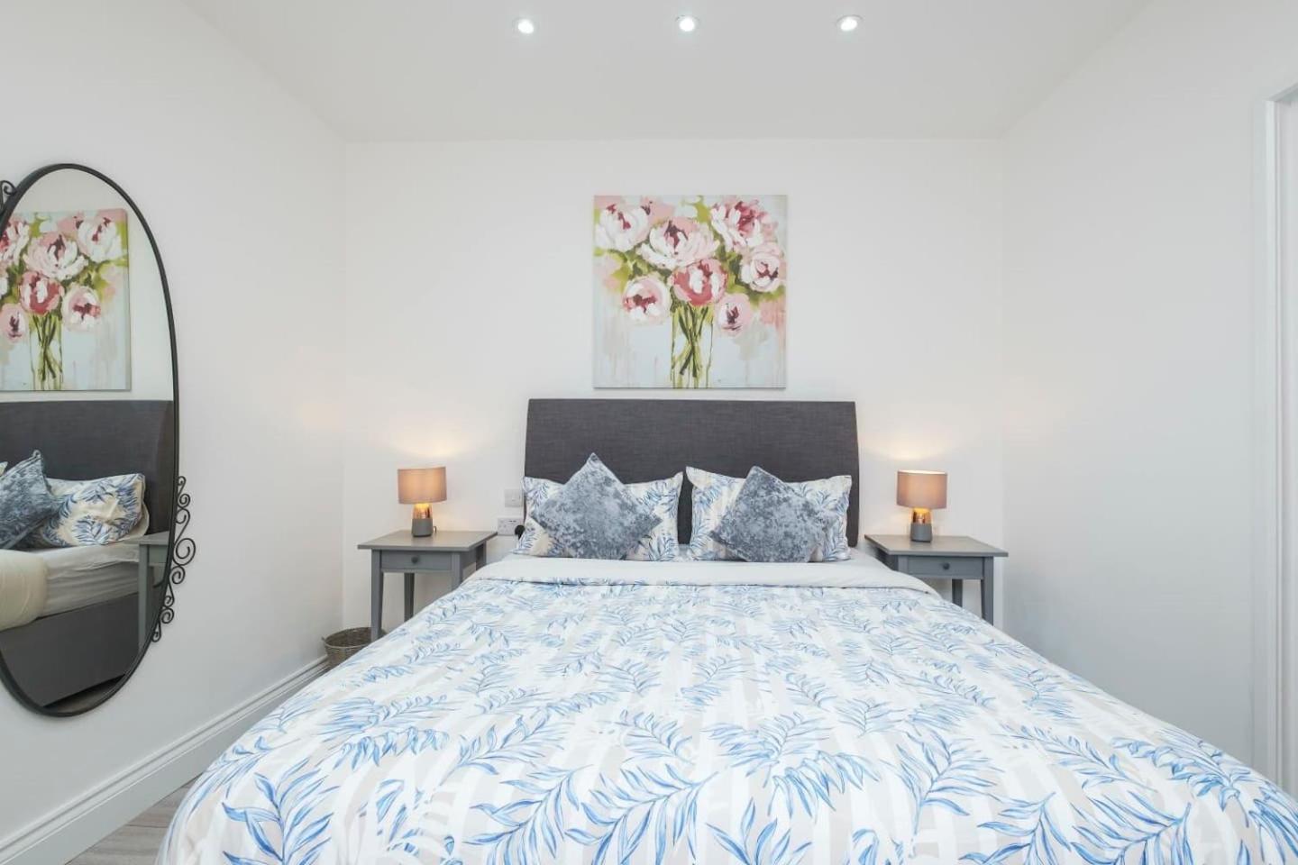 Three Bedrooms 3 Bathrooms In * Londra