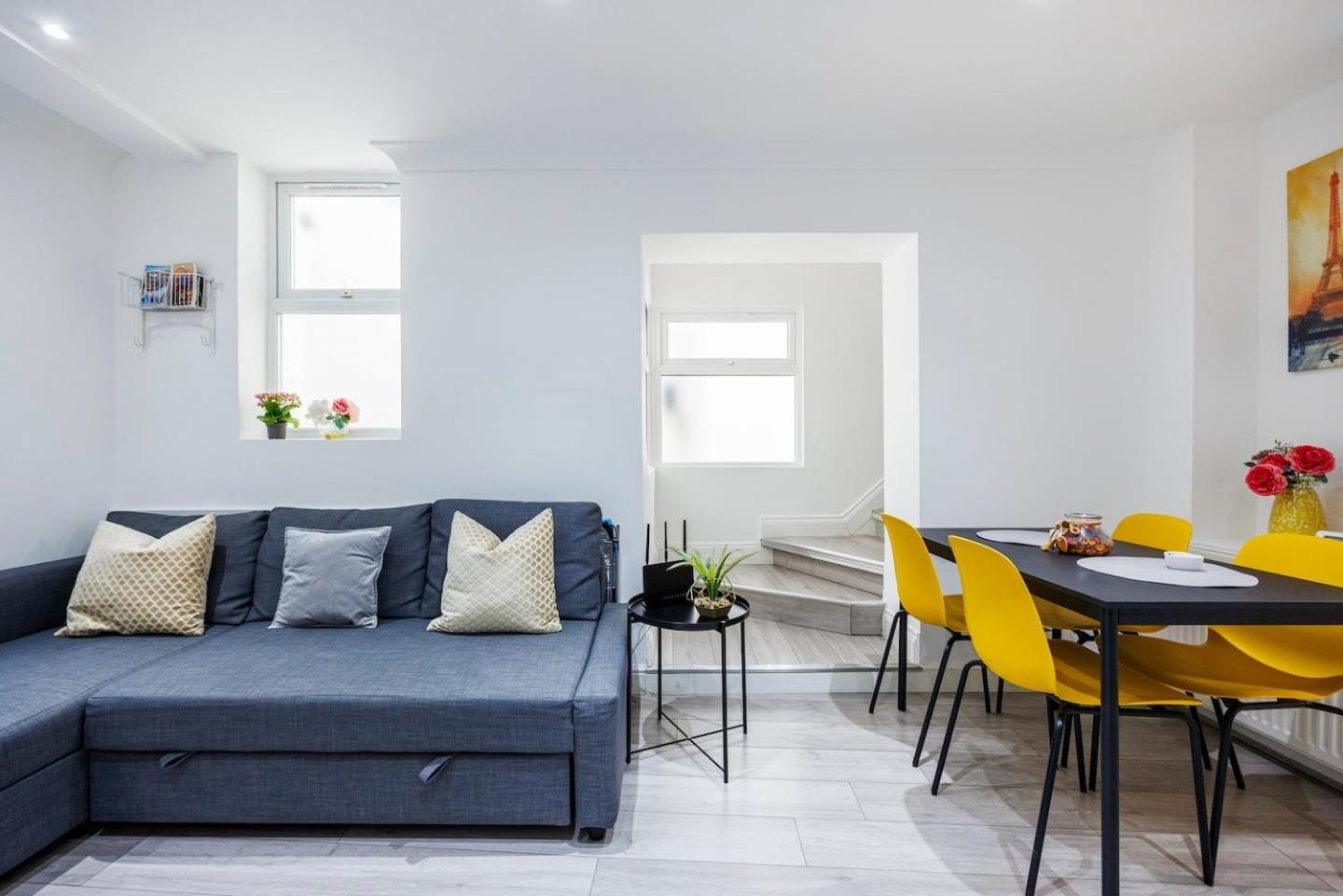 Three Bedrooms 3 Bathrooms In Appartamento *