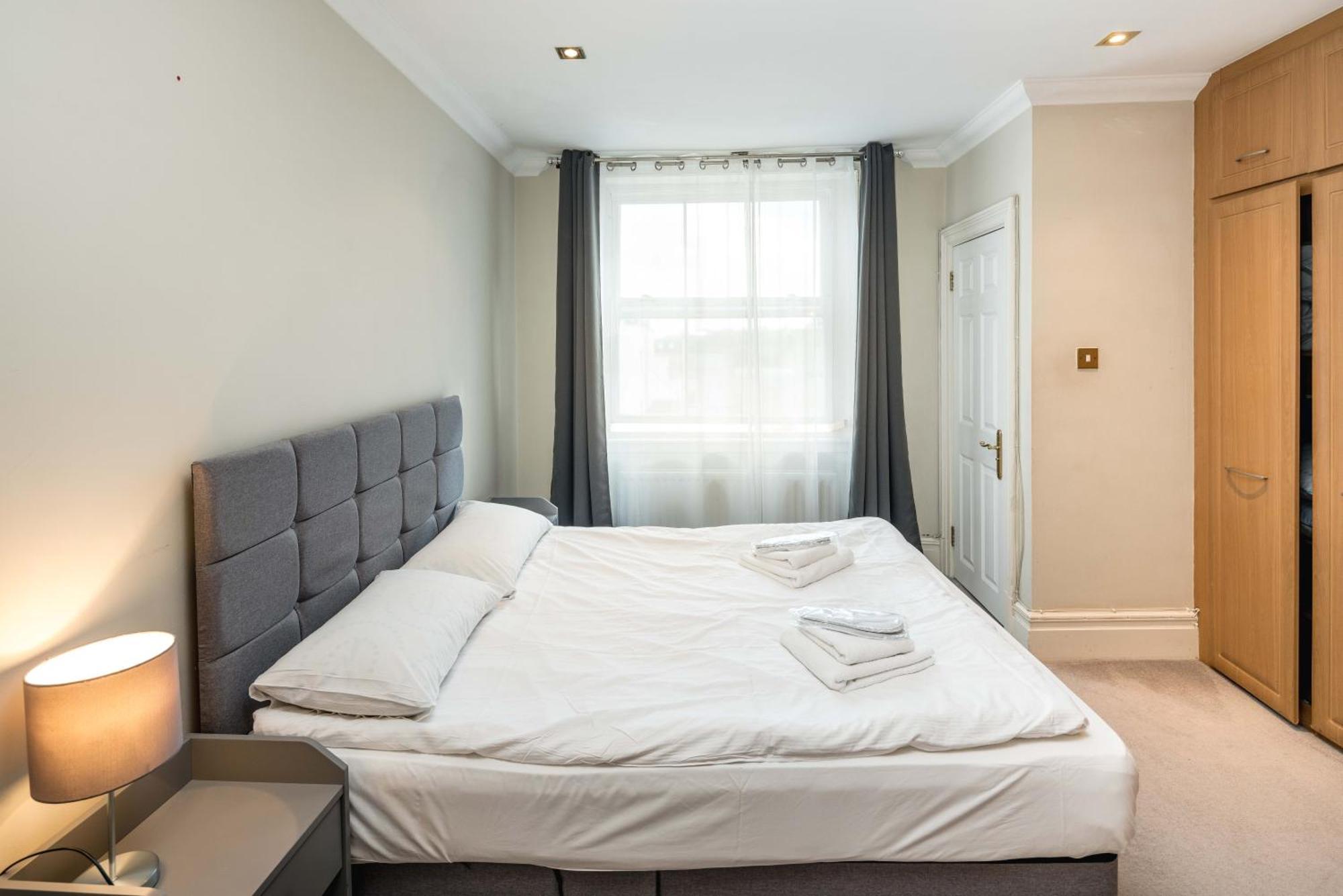 Apartment Kensington Skyline Penthouse *