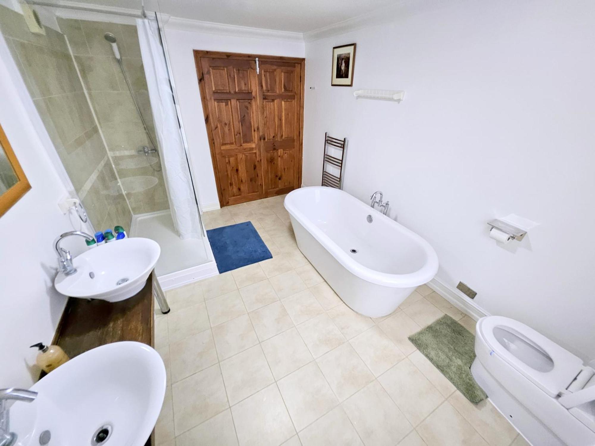 Luxury Guest house *