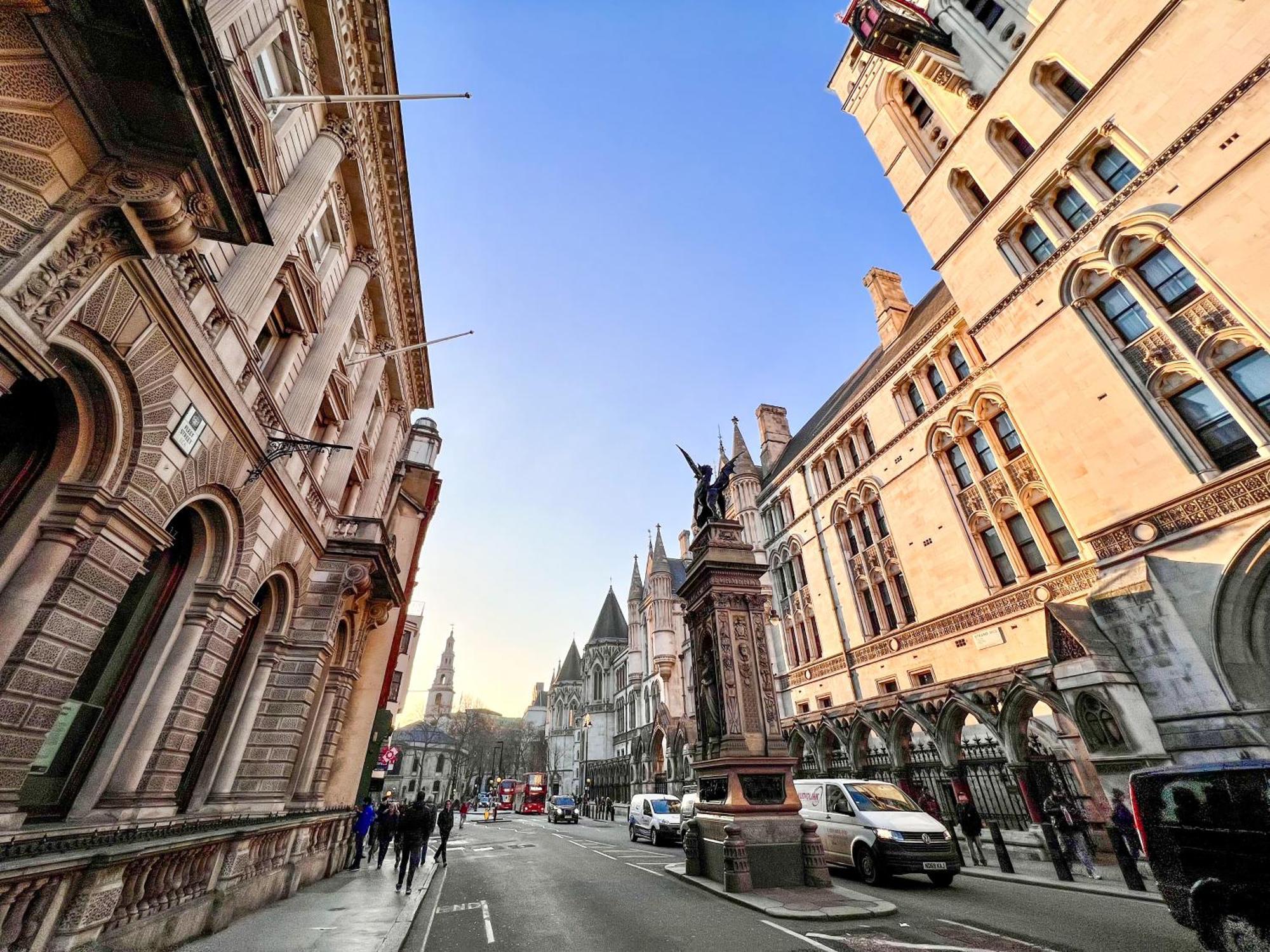 Excellent Entire Between St Pauls Cathedral And Covent Garden Londen