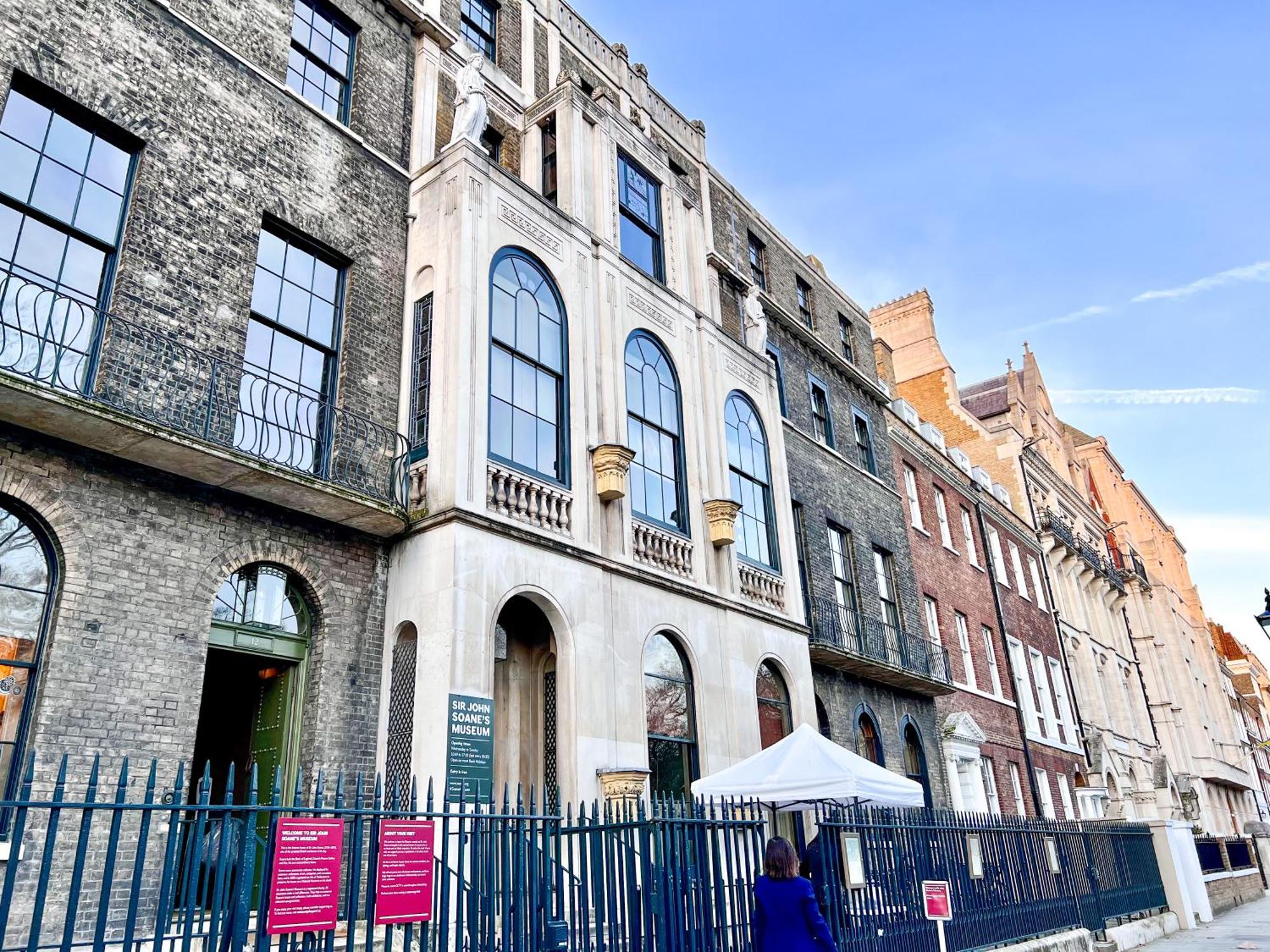 Appartement Excellent Entire Between St Pauls Cathedral And Covent Garden Londen