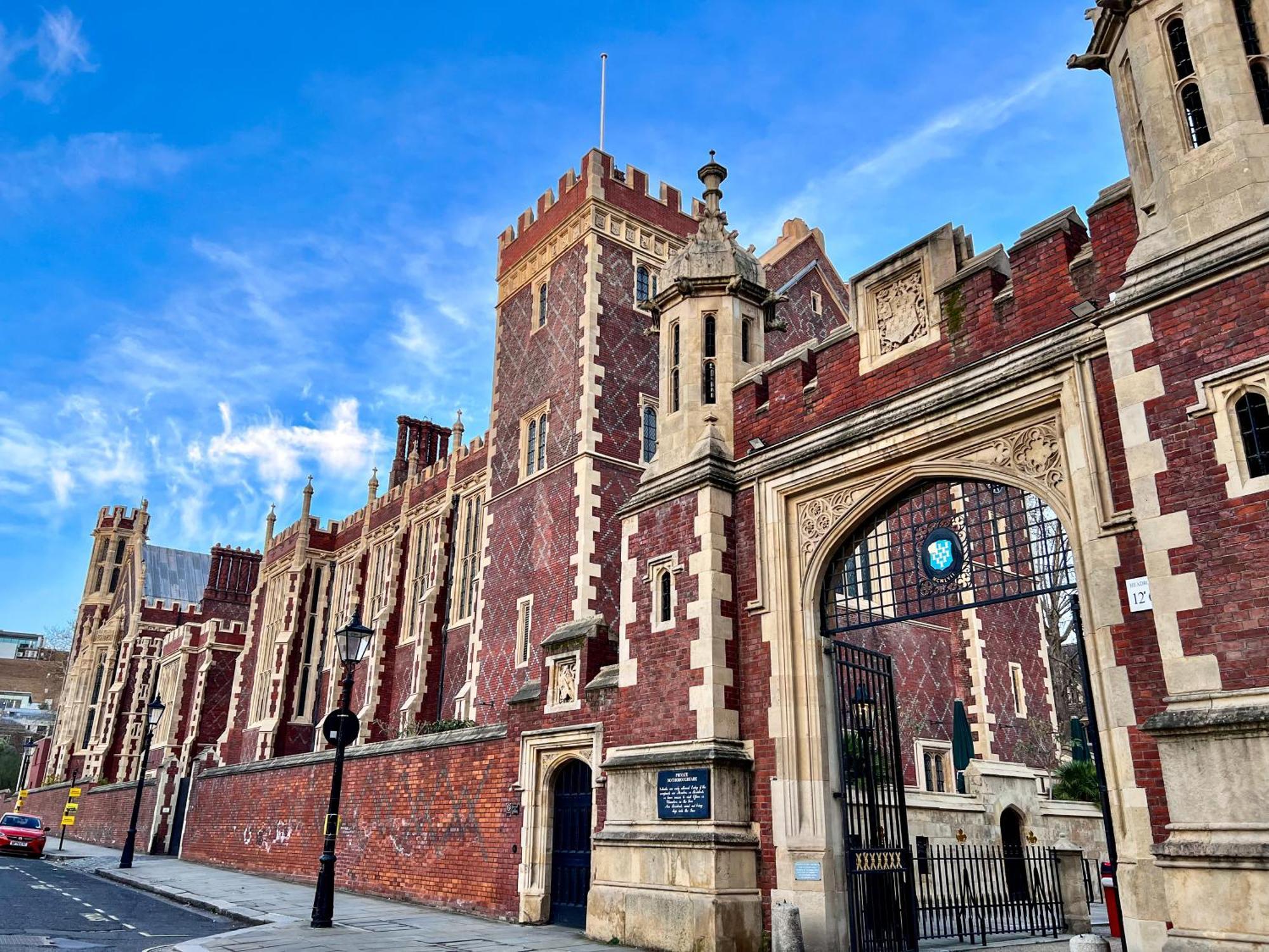 Excellent Entire Between St Pauls Cathedral And Covent Garden *