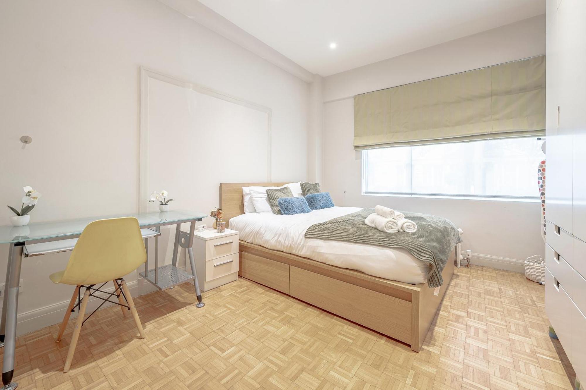 Luxurious Two-bedroom Haven In Marylebone Apartment London