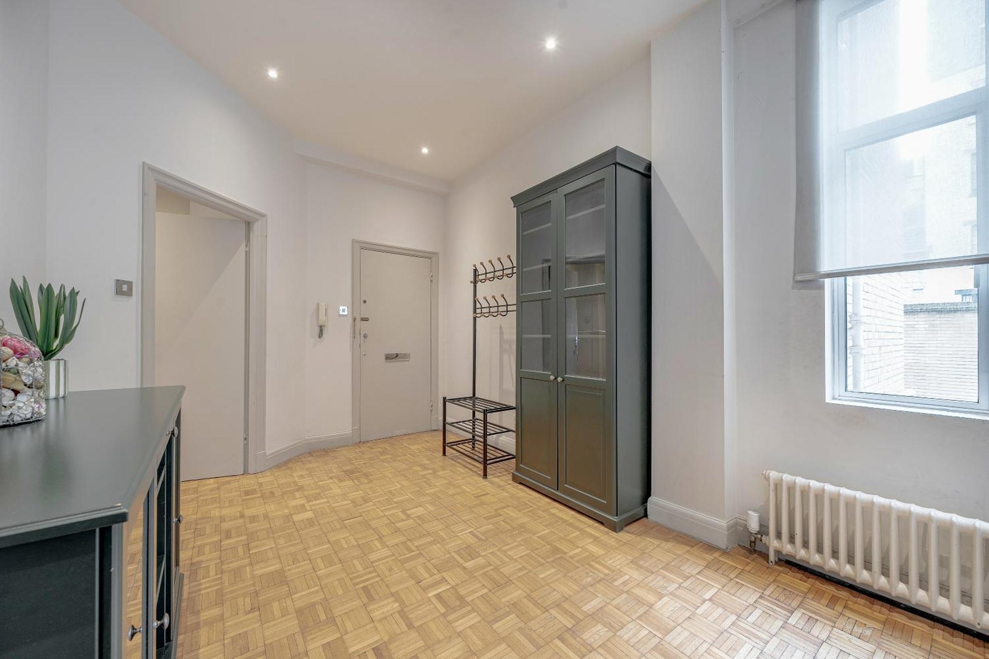 Luxurious Two-bedroom Haven In Marylebone Apartment London