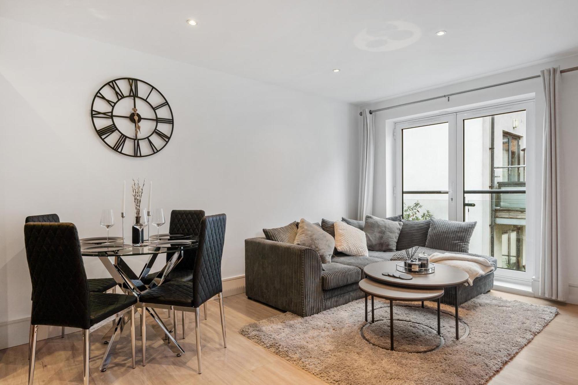 2 Bedroom In Kings Cross, London, N1 Appartamento *