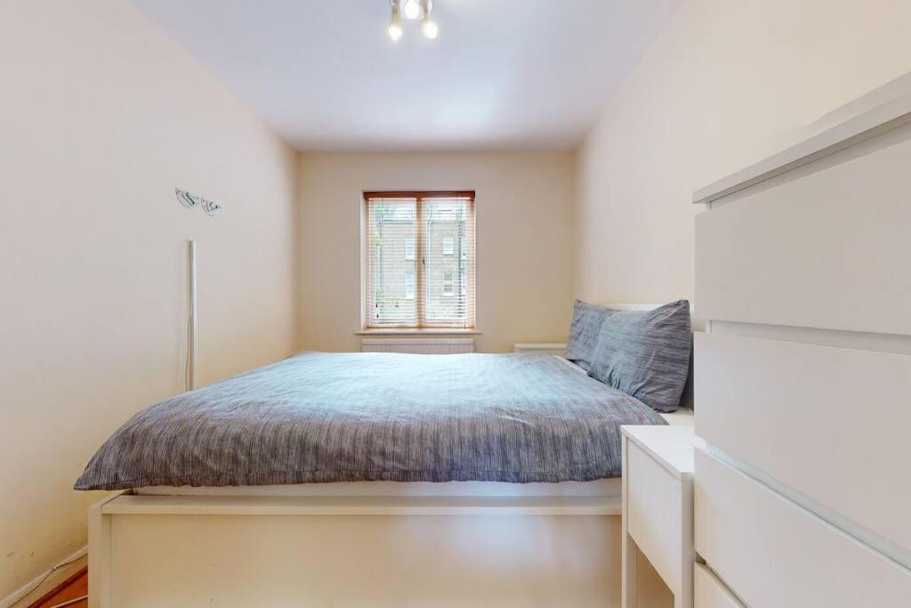 Appartement -air Con- Cute 2bd Flat 1 Min Maida Vale Station!