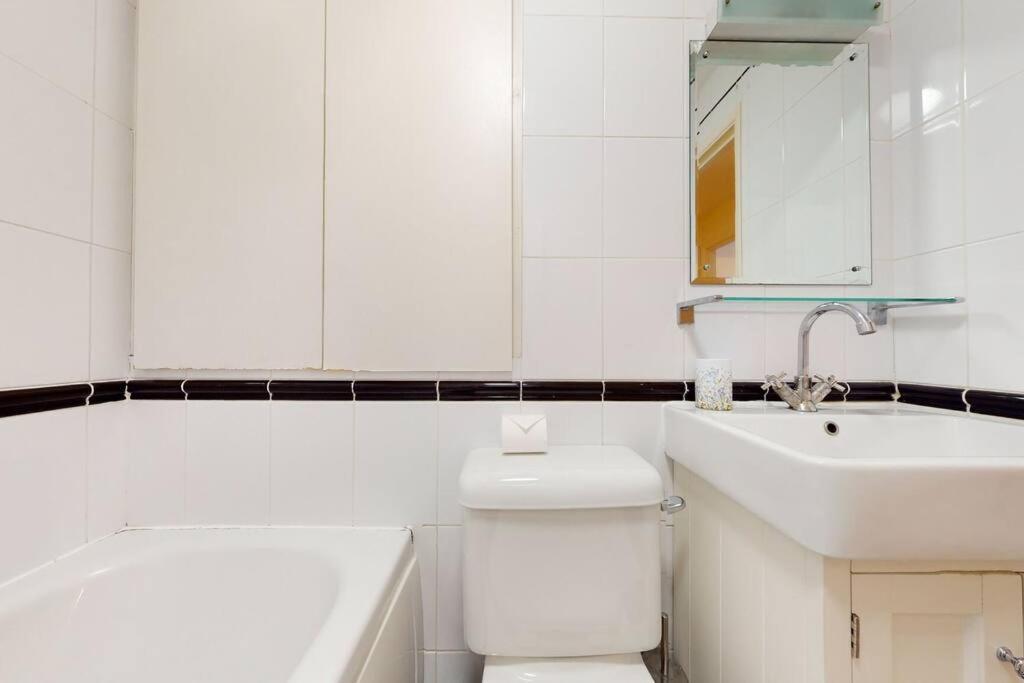 Appartement -air Con- Cute 2bd Flat 1 Min Maida Vale Station!