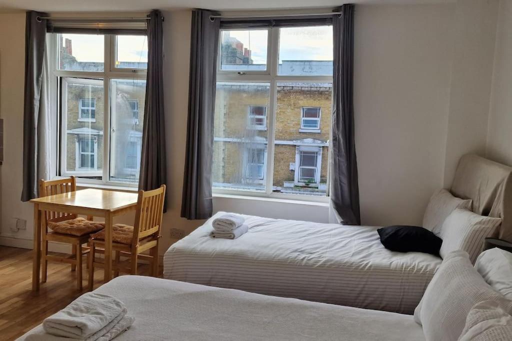 Urban Retreat For Family Lägenhet London
