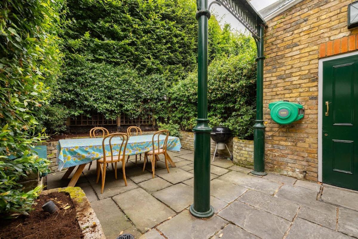 Battersea Park 3 Bedroom Ferienhaus *