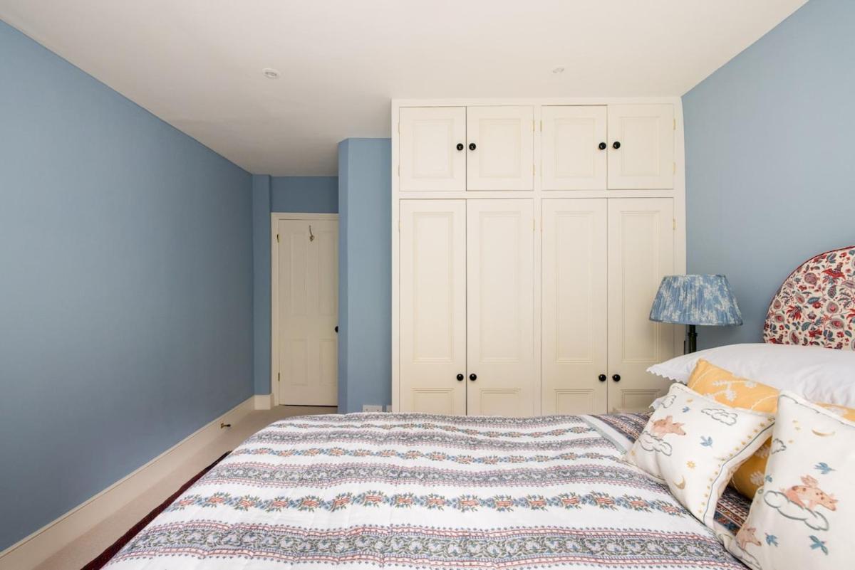 Battersea Park 3 Bedroom * Londen