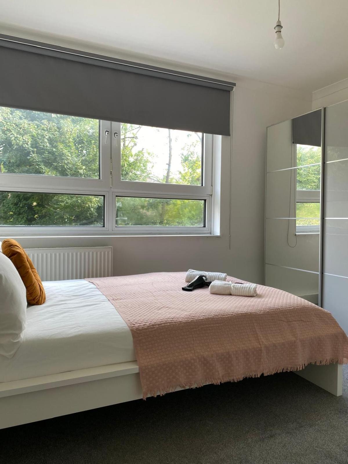 Stylish Entire House On Abbey Road Near Baker Street & Regent's Park In * Londen