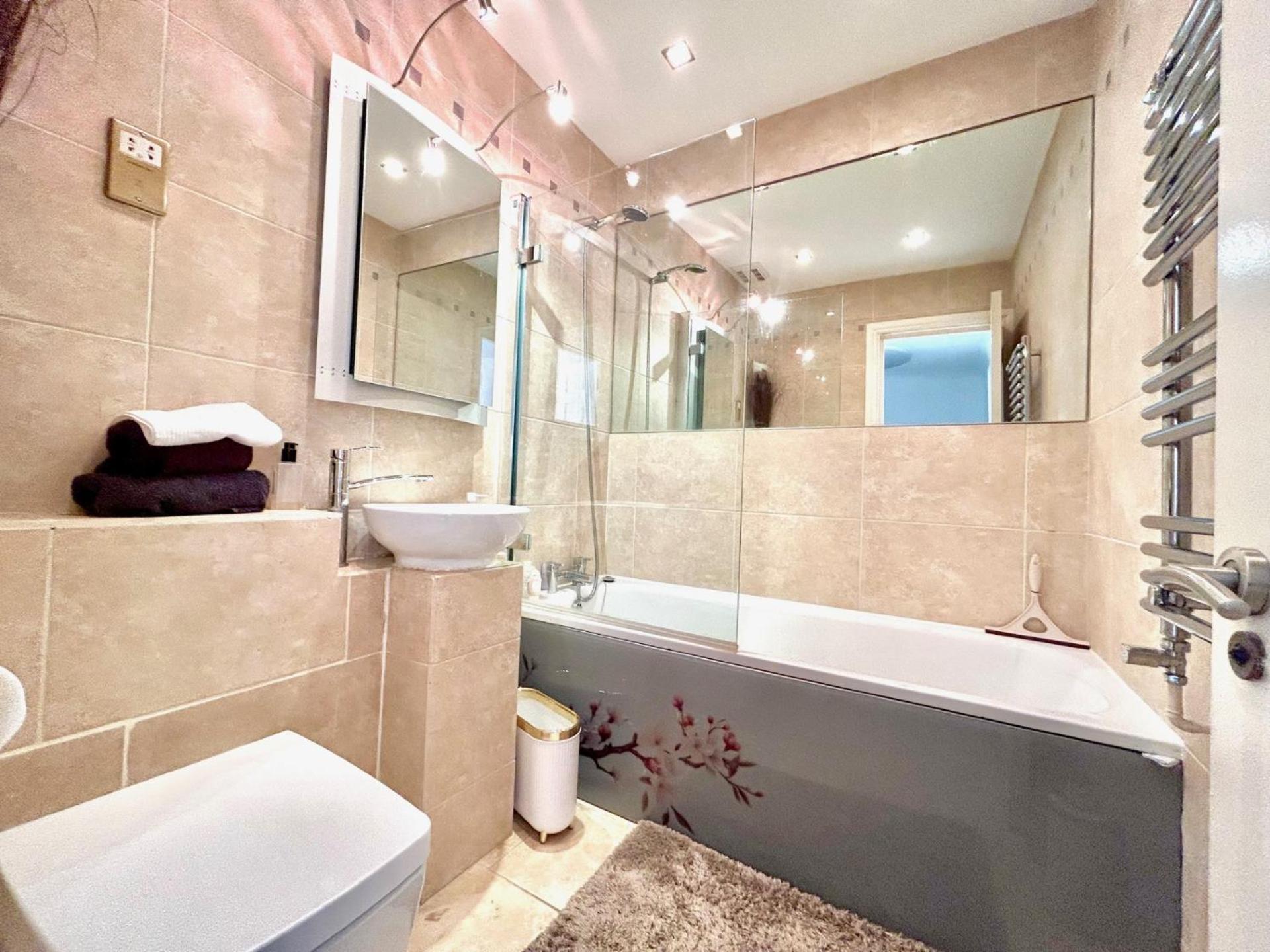 Privat bolig Beautiful In Gated Community