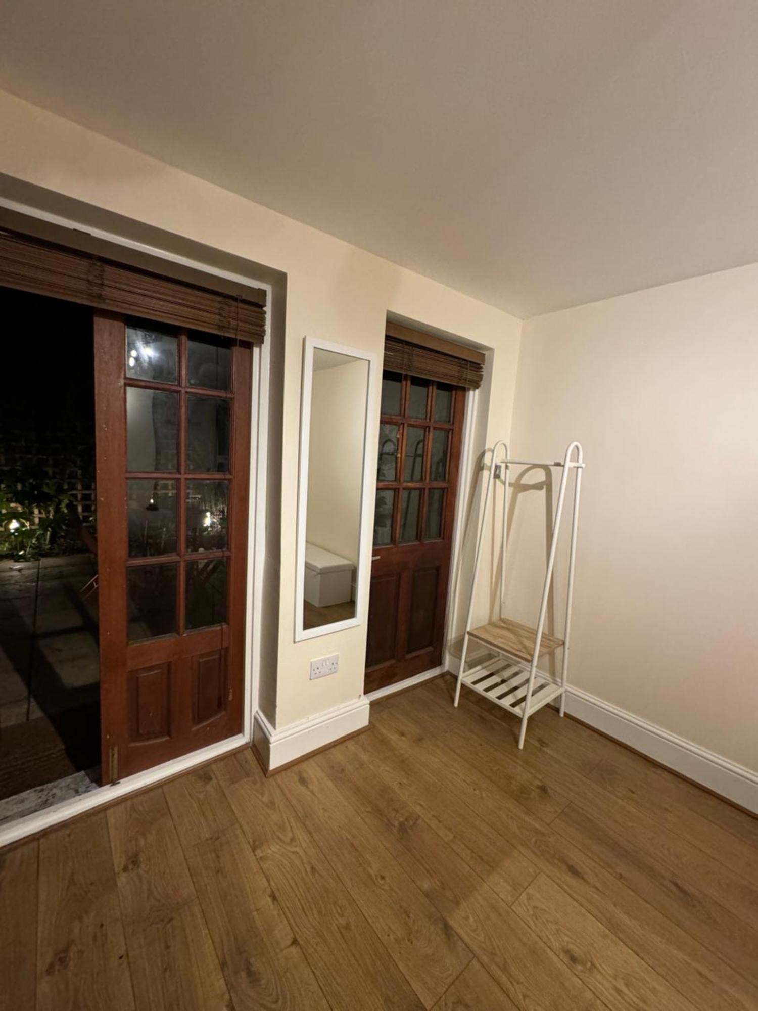 Privat overnatting A Beautiful With A Private Garden