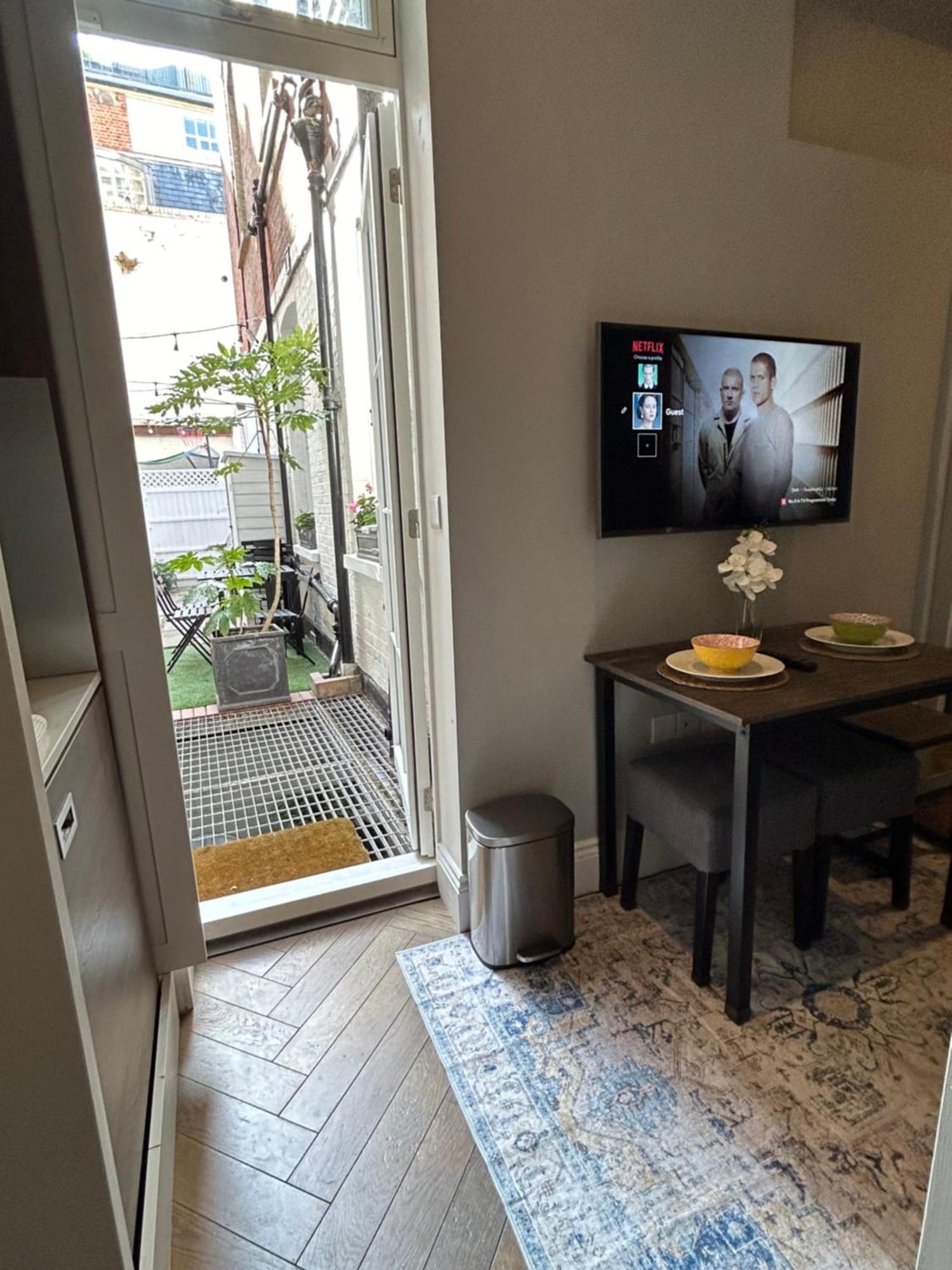 Chelsea Flat, Convenient And Quiet London