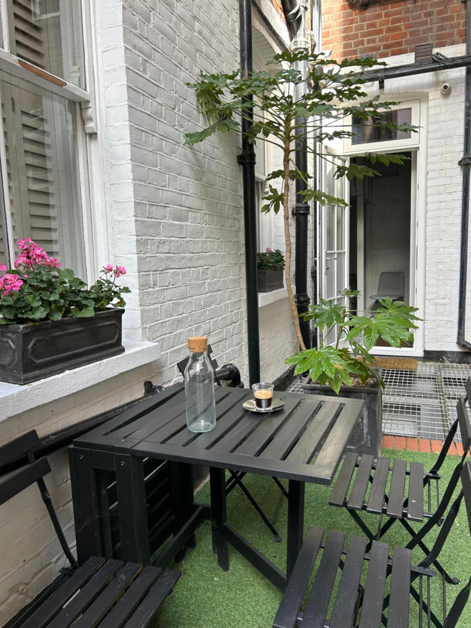 Apartment Chelsea Flat, Convenient And Quiet *