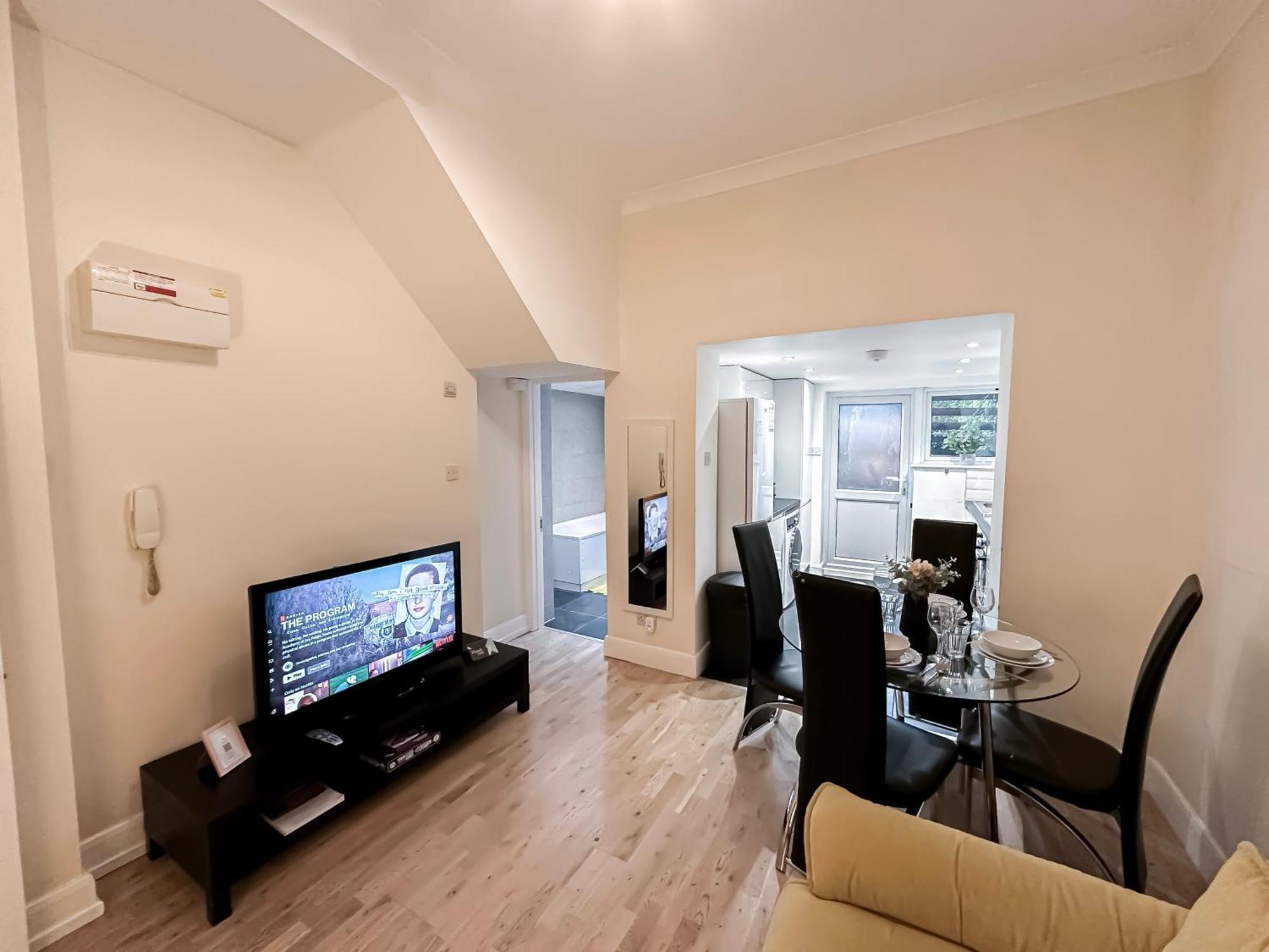 Apartment 1bedroom Flat With Small Garden In Finsbury Park, Highbury *