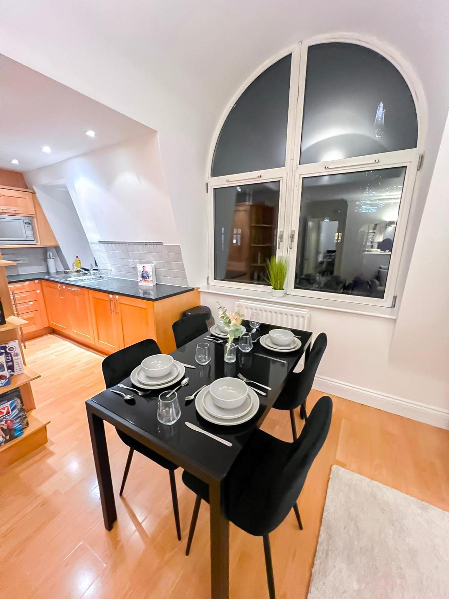 Lux 3 Bedroom Penthouse In Borough Near The Shard, Bermondsey London