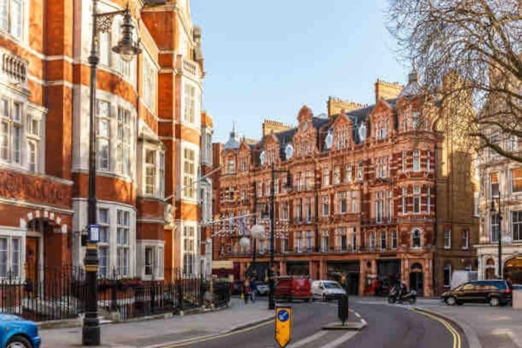 Luxstay Mayfair - With Ac * Londen