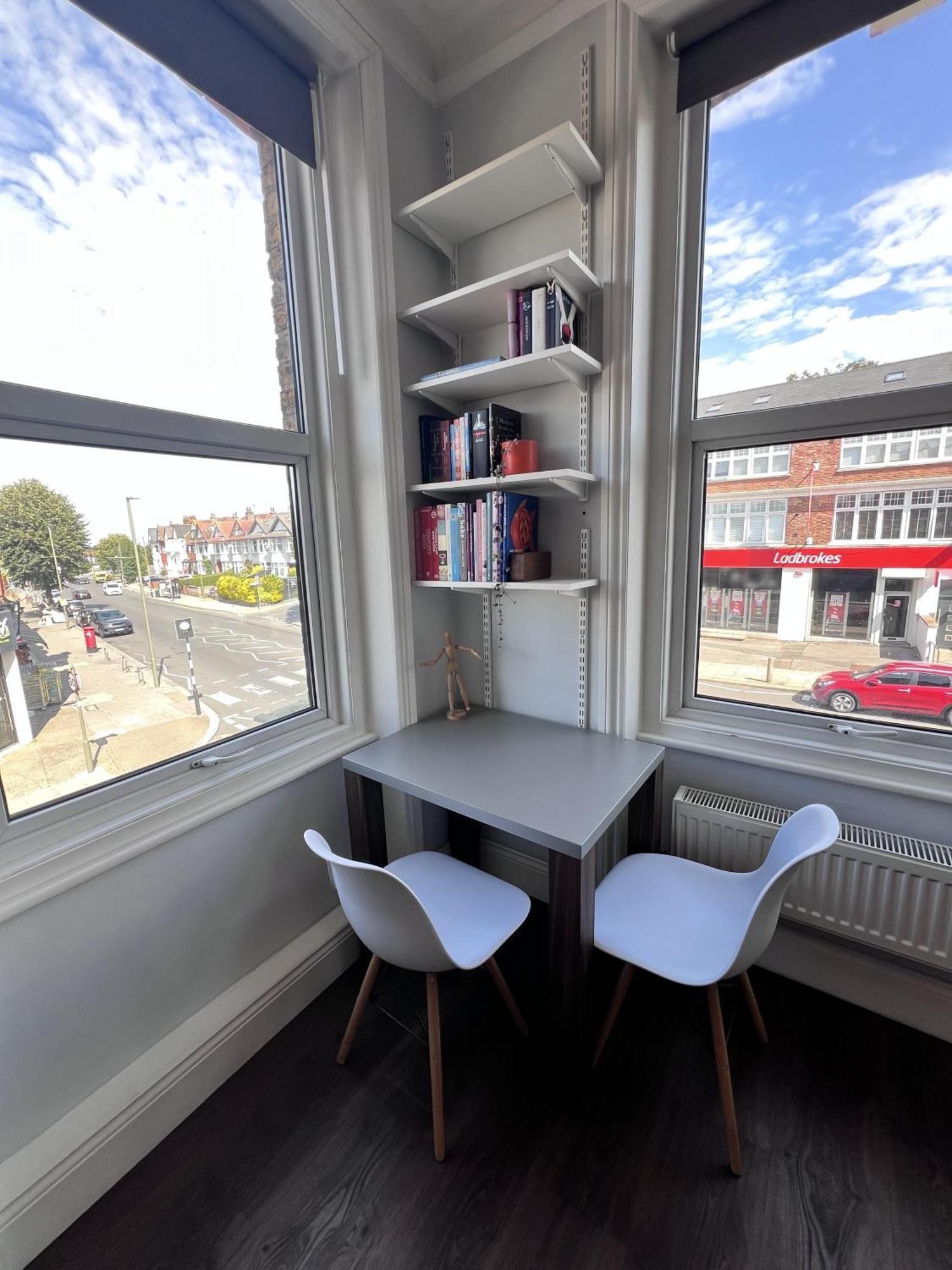 Appartement Cozy With Great Location