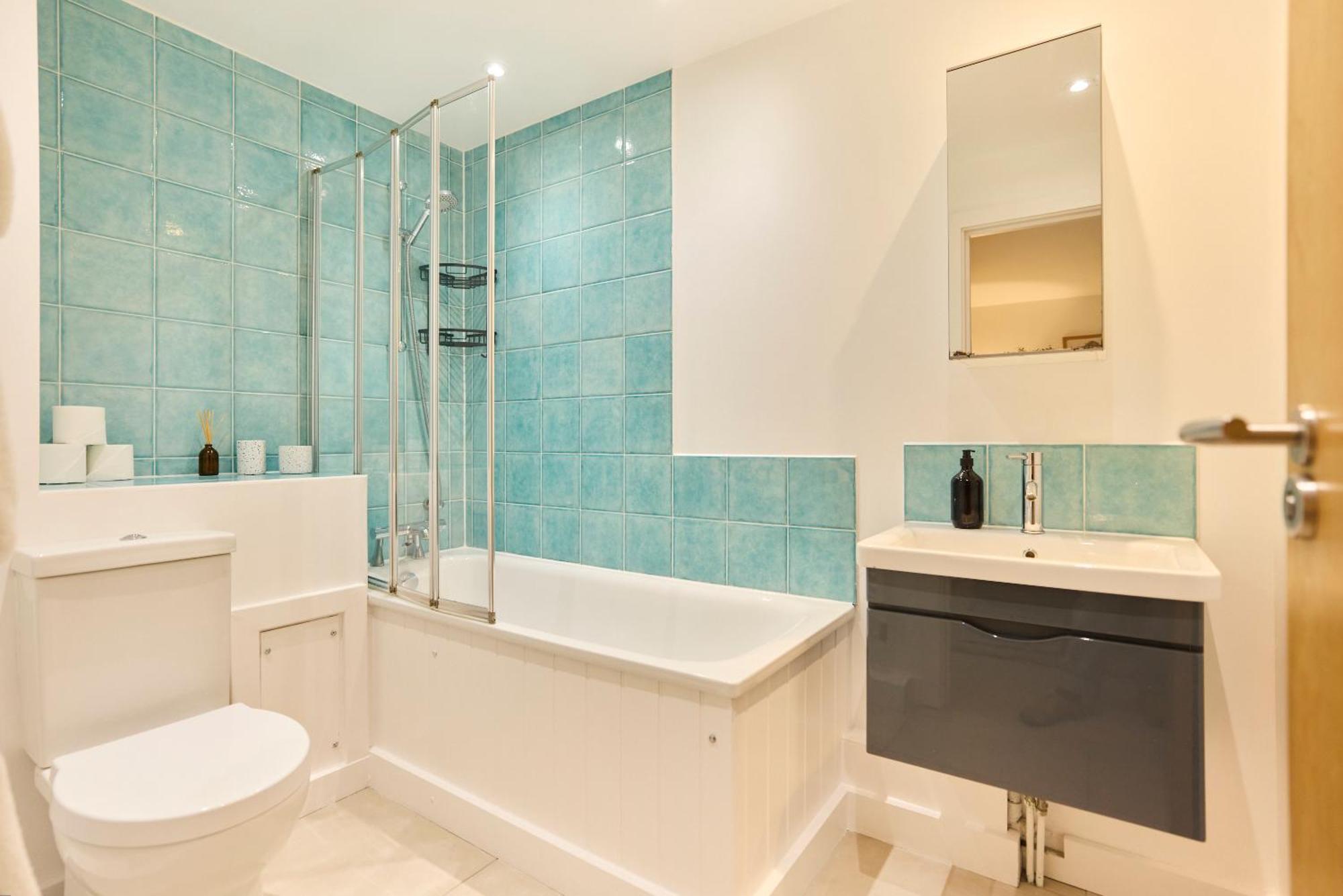 The Gwendolen Place - Contemporary 2bdr Flat With Terrace And Balcony Appartement