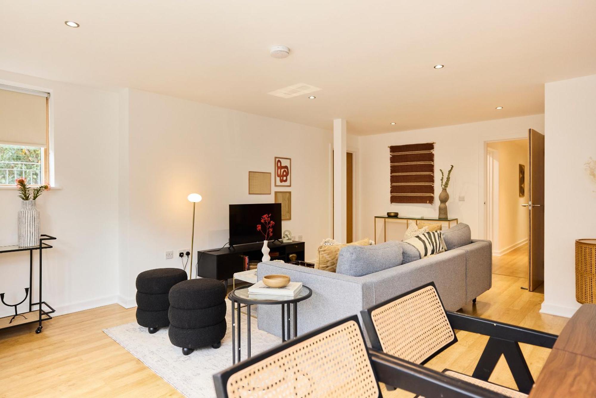 The Gwendolen Place - Contemporary 2bdr Flat With Terrace And Balcony Londres