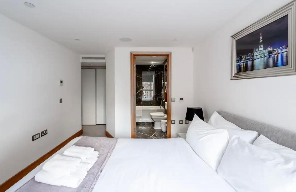 Modern 2br And Elevator C-london London