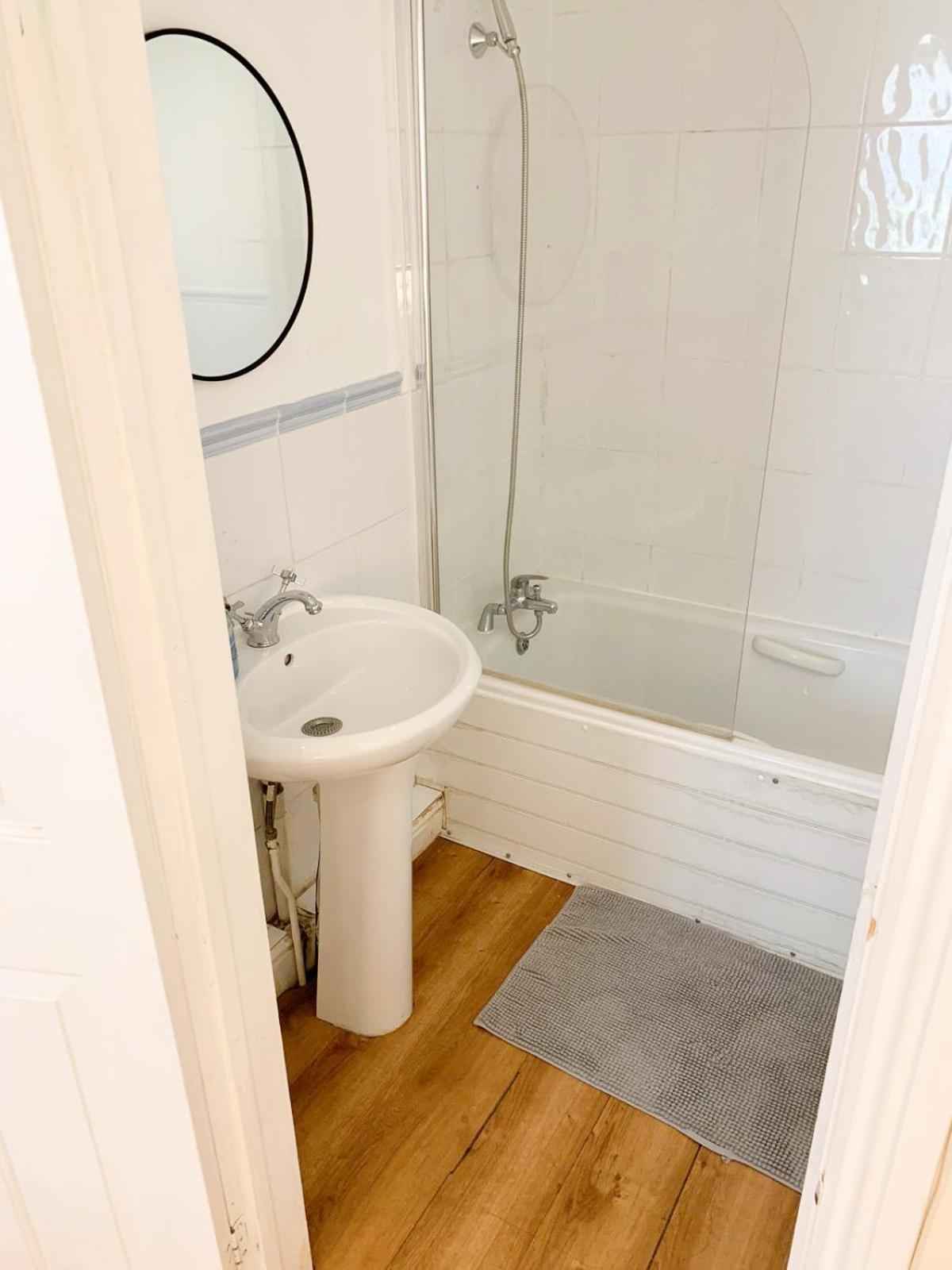 Lovely 1 Bedroom Flat In West Kensington London, Shepherd's Bush Appartement *