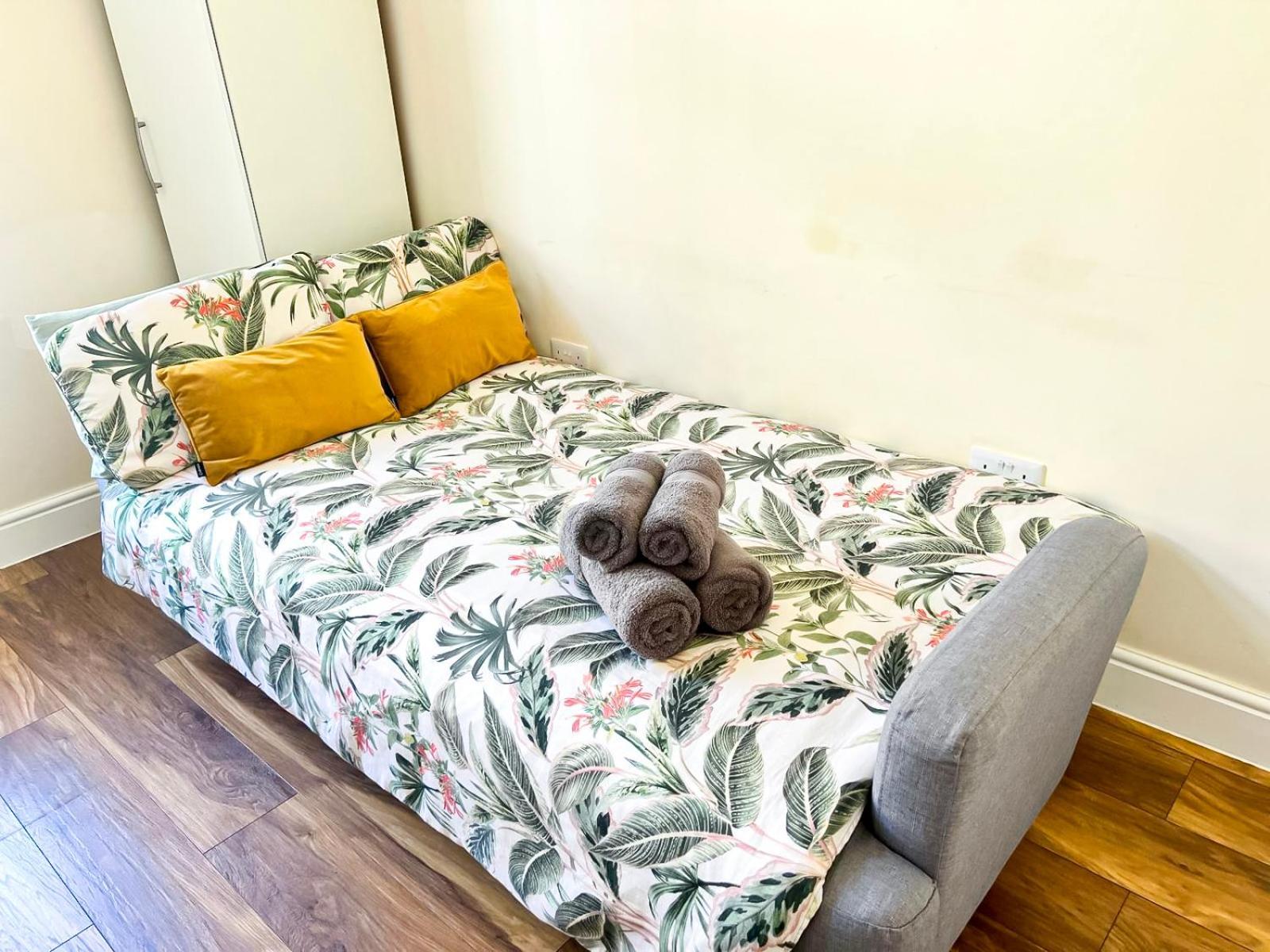 Apartment Charming 2-bedroom Flat In Shepherd's Bush, Near Hammersmith