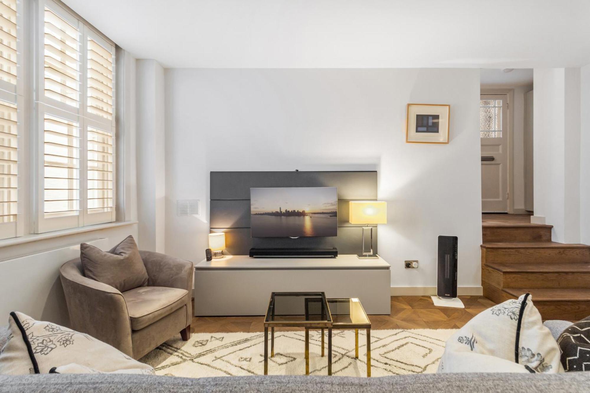 Luxurious Townhouse - La Reserve Knightsbridge