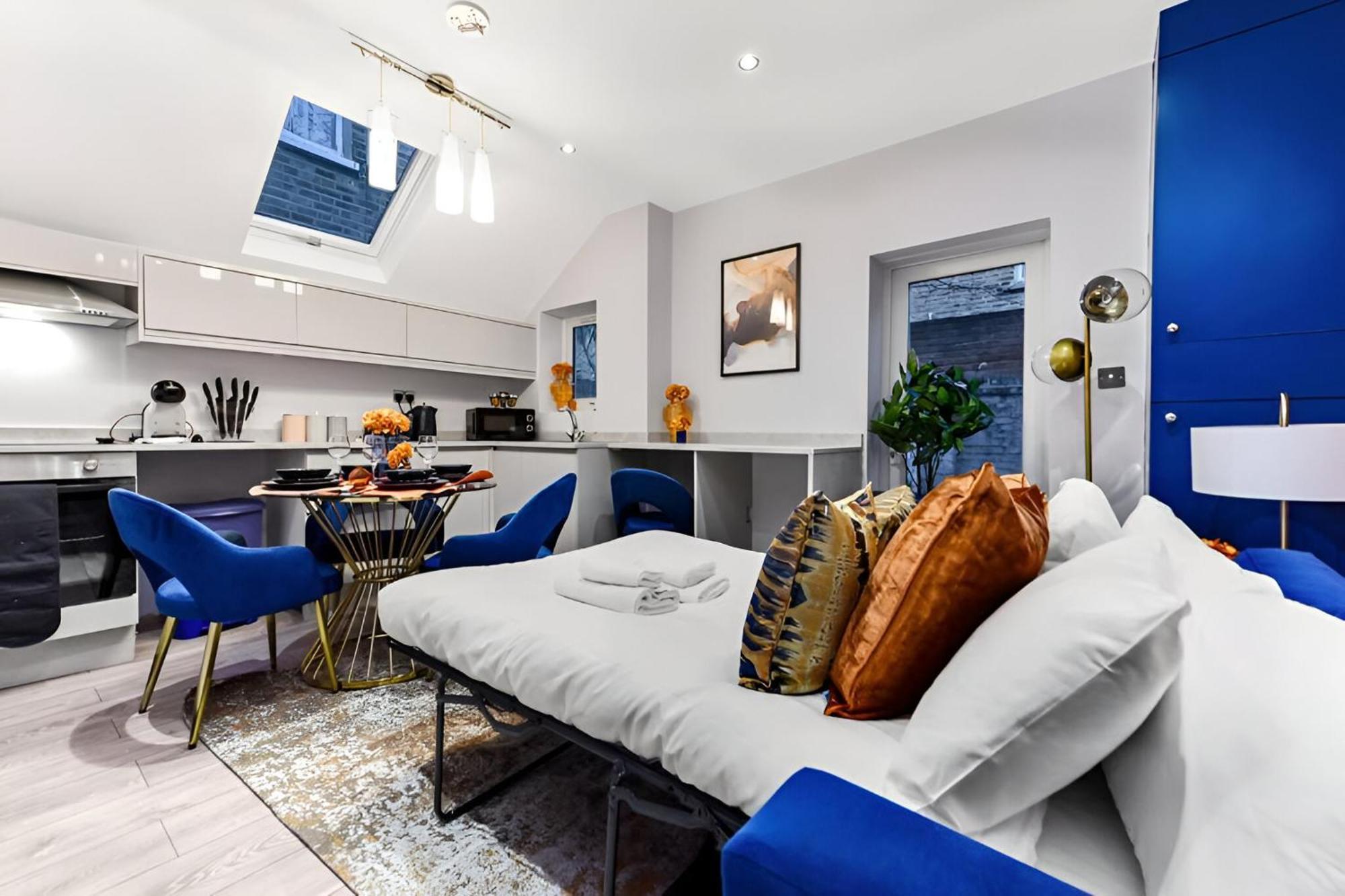 Palatial Style House Secs To Lovely River Walk Lejlighed