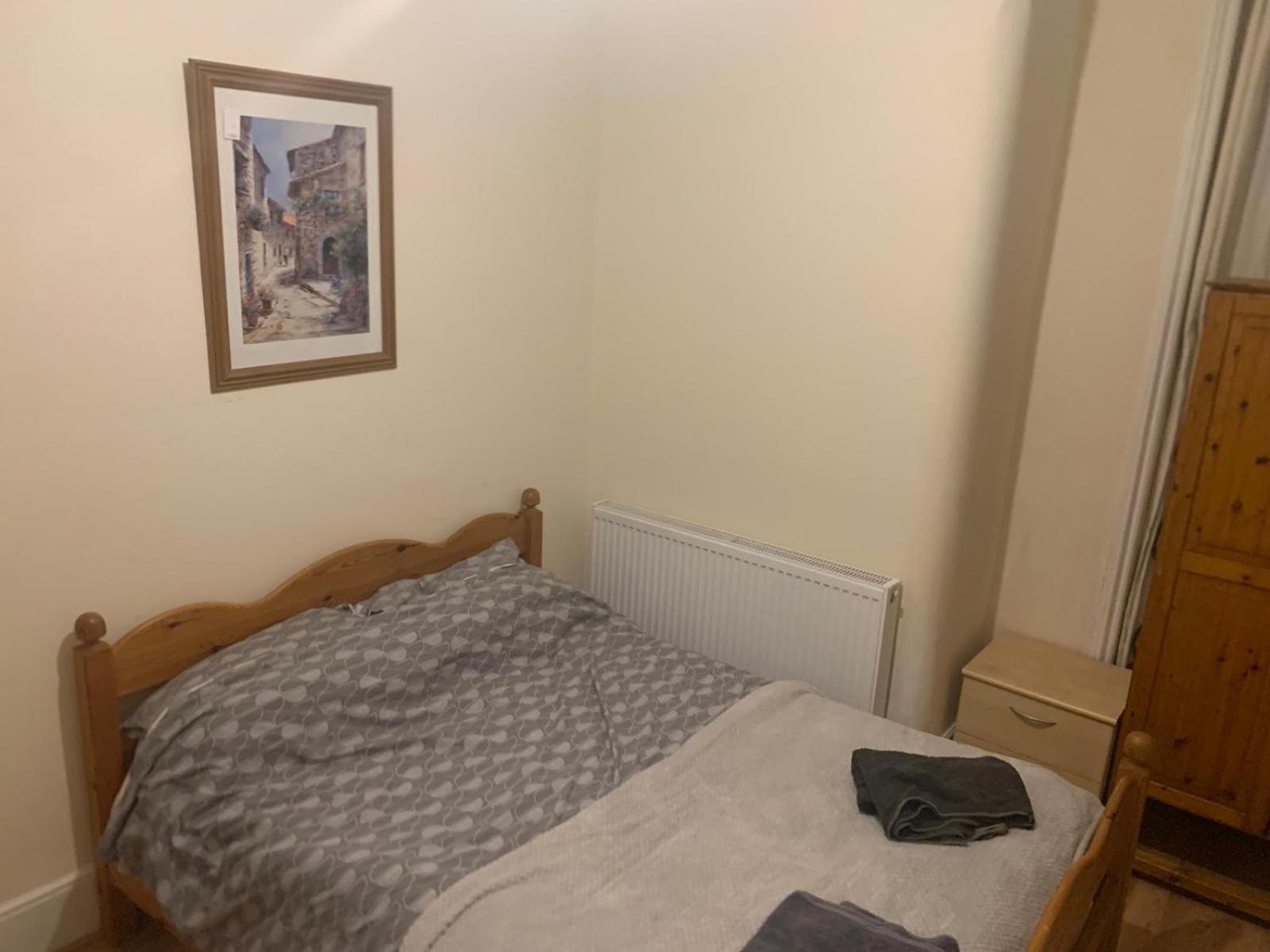 7 Bedroom Victorian House Zone 2 Londen