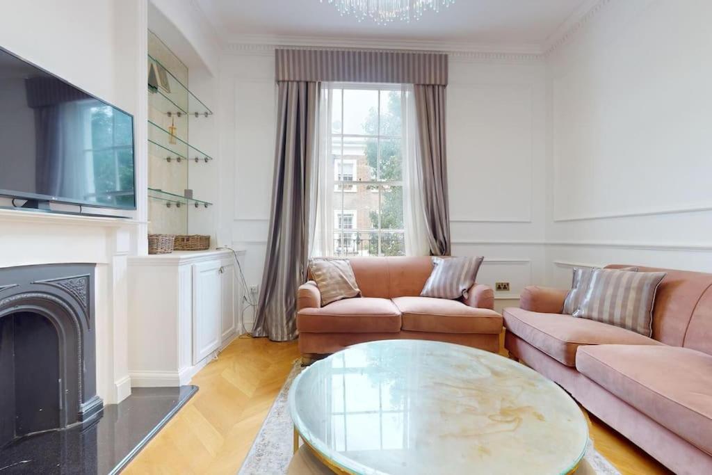 -air Con- Premium House - Prime Location Holiday home London