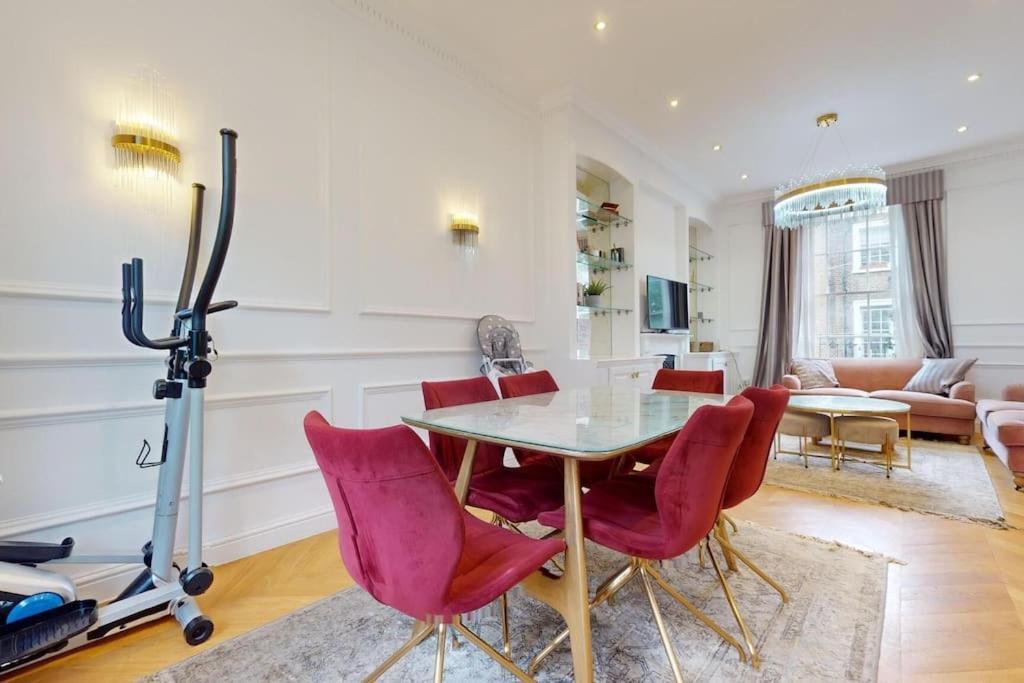 Holiday home -air Con- Premium House - Prime Location