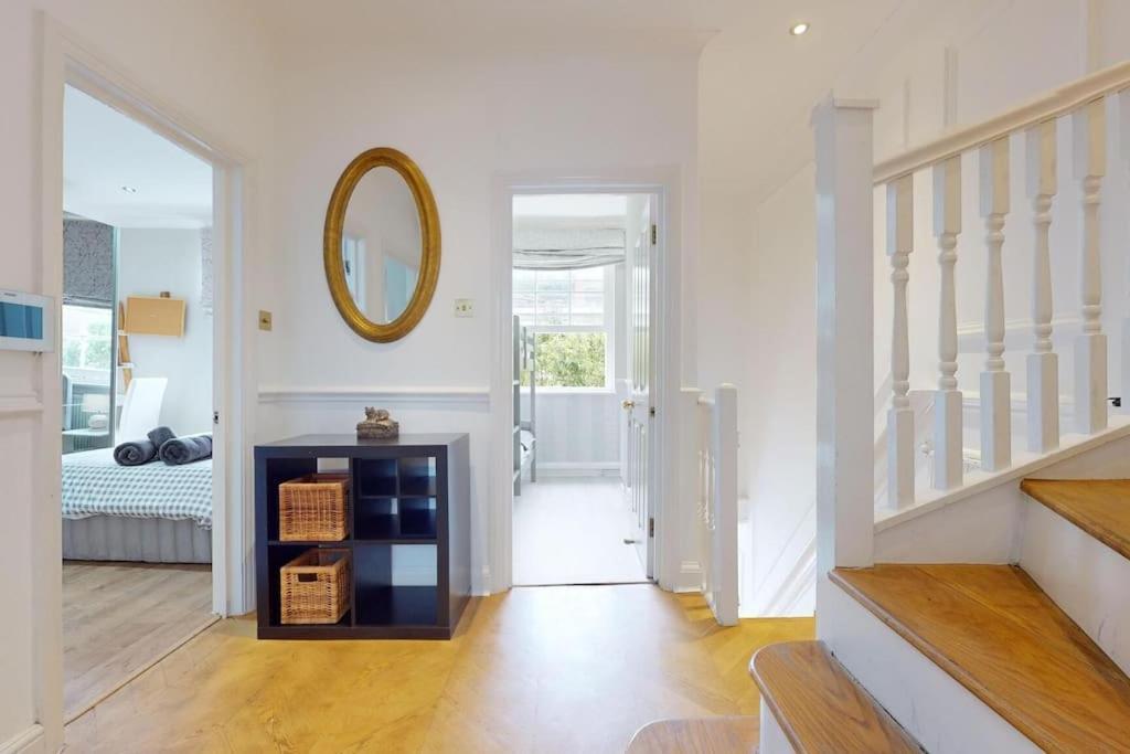 -air Con- Premium House - Prime Location *