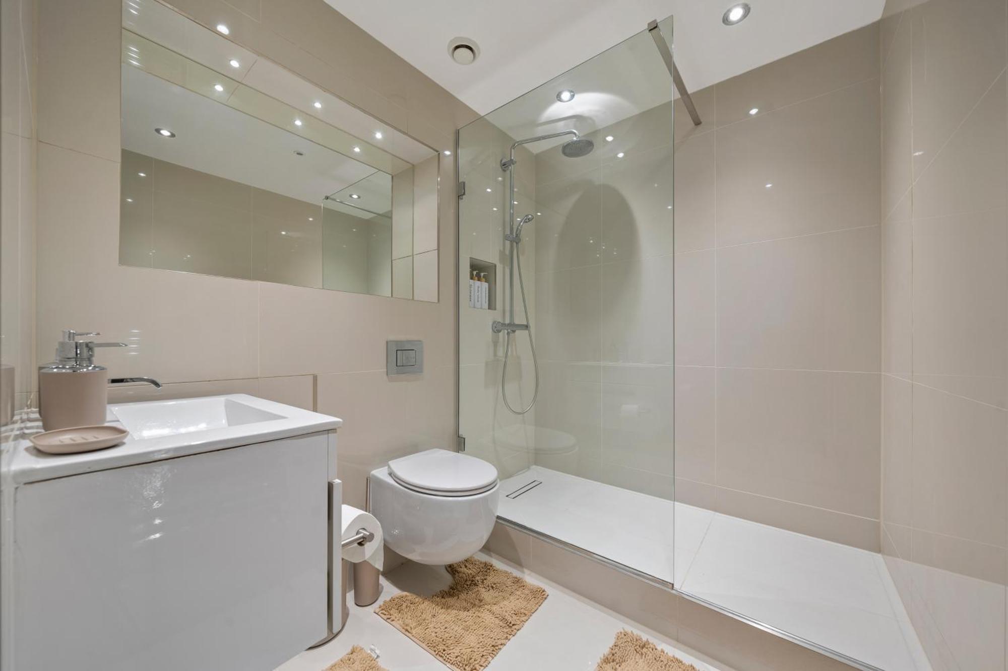 Appartement Unique Large, Luxury & Stylishtownhouse 5br *