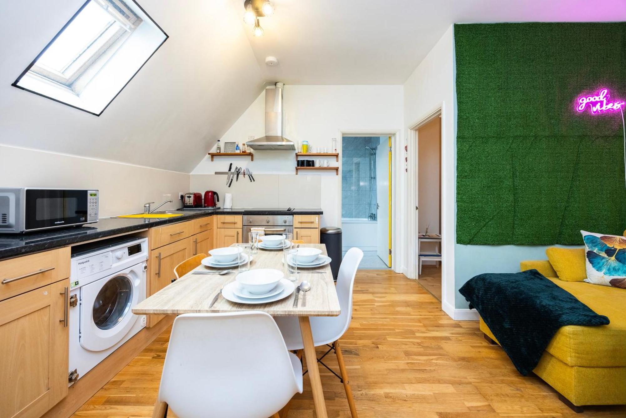 Vibrant Fresh Flat Near The Station - New Cross - Goldsmiths Lägenhet *
